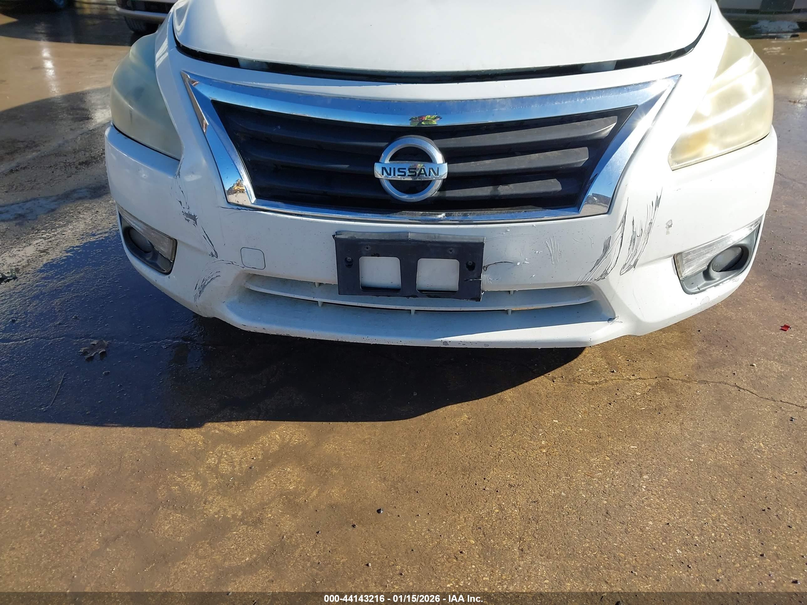 NISSAN ALTIMA image 6
