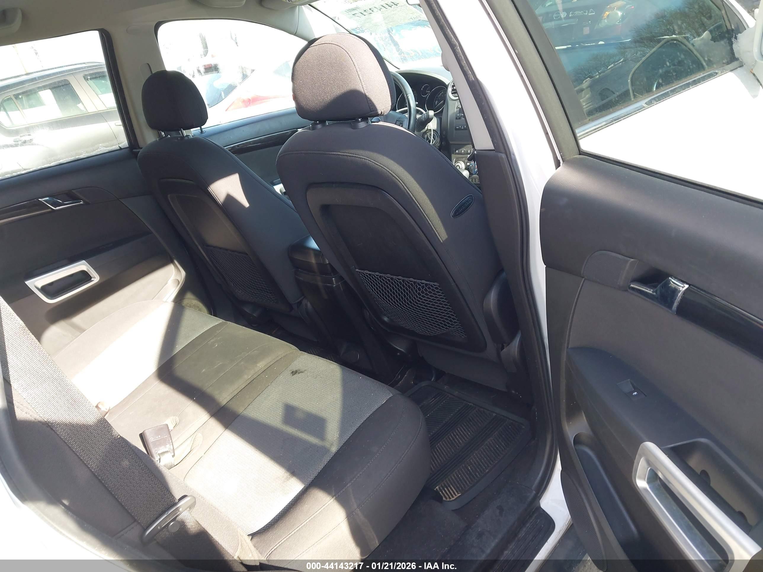 CHEVROLET CAPTIVA image 8