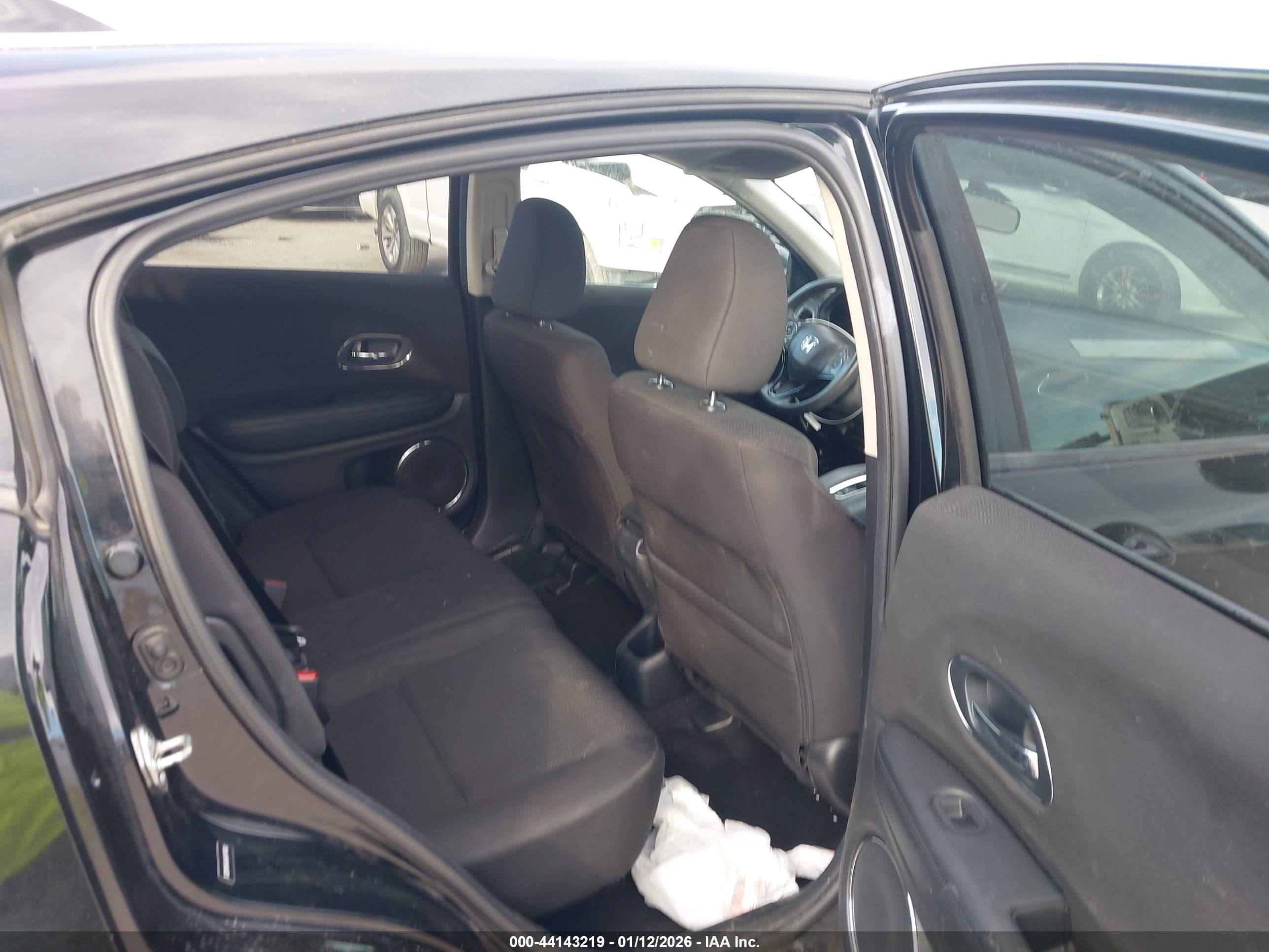HONDA HR-V image 8