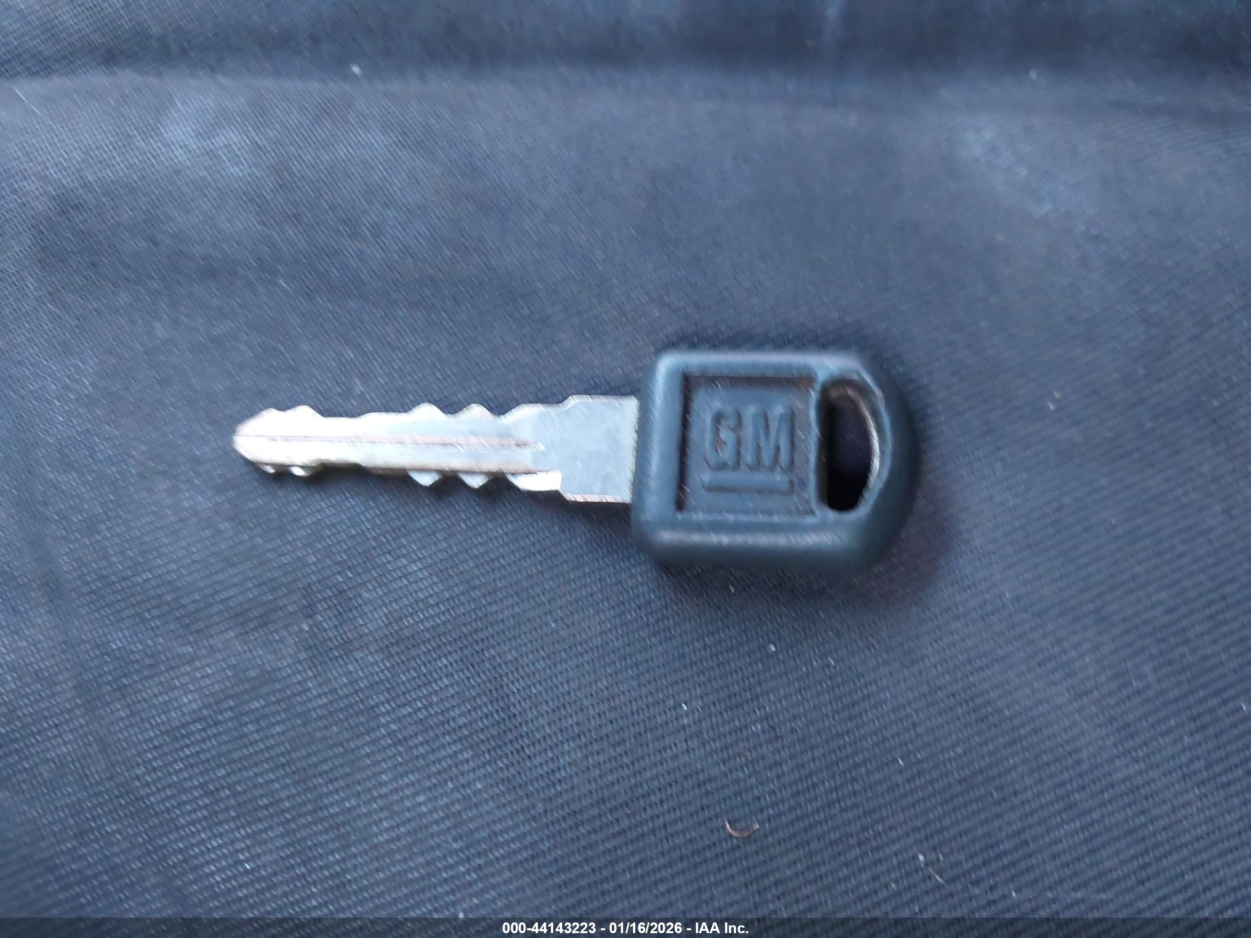 GMC SIERRA image 11