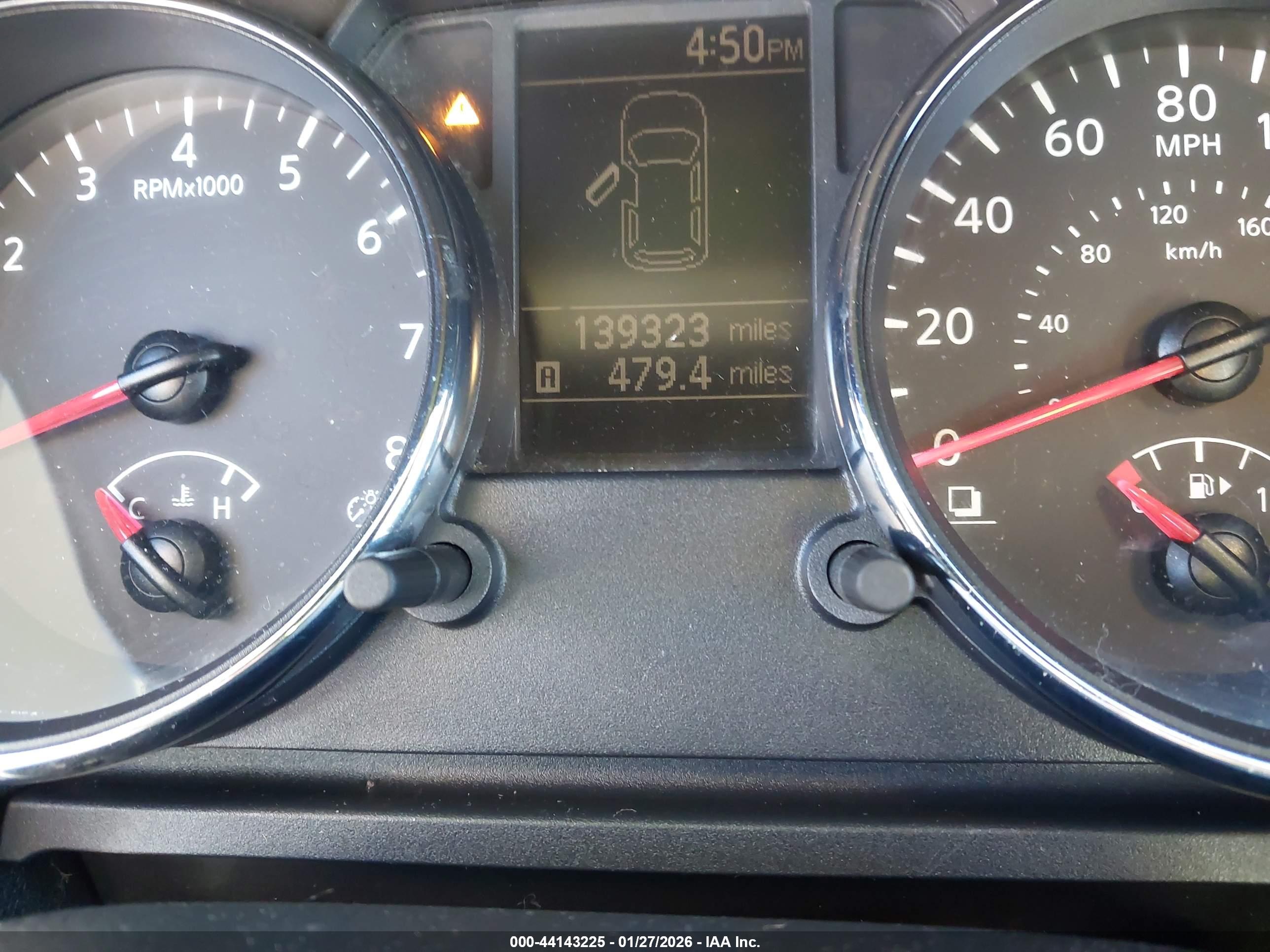 NISSAN ROGUE image 7