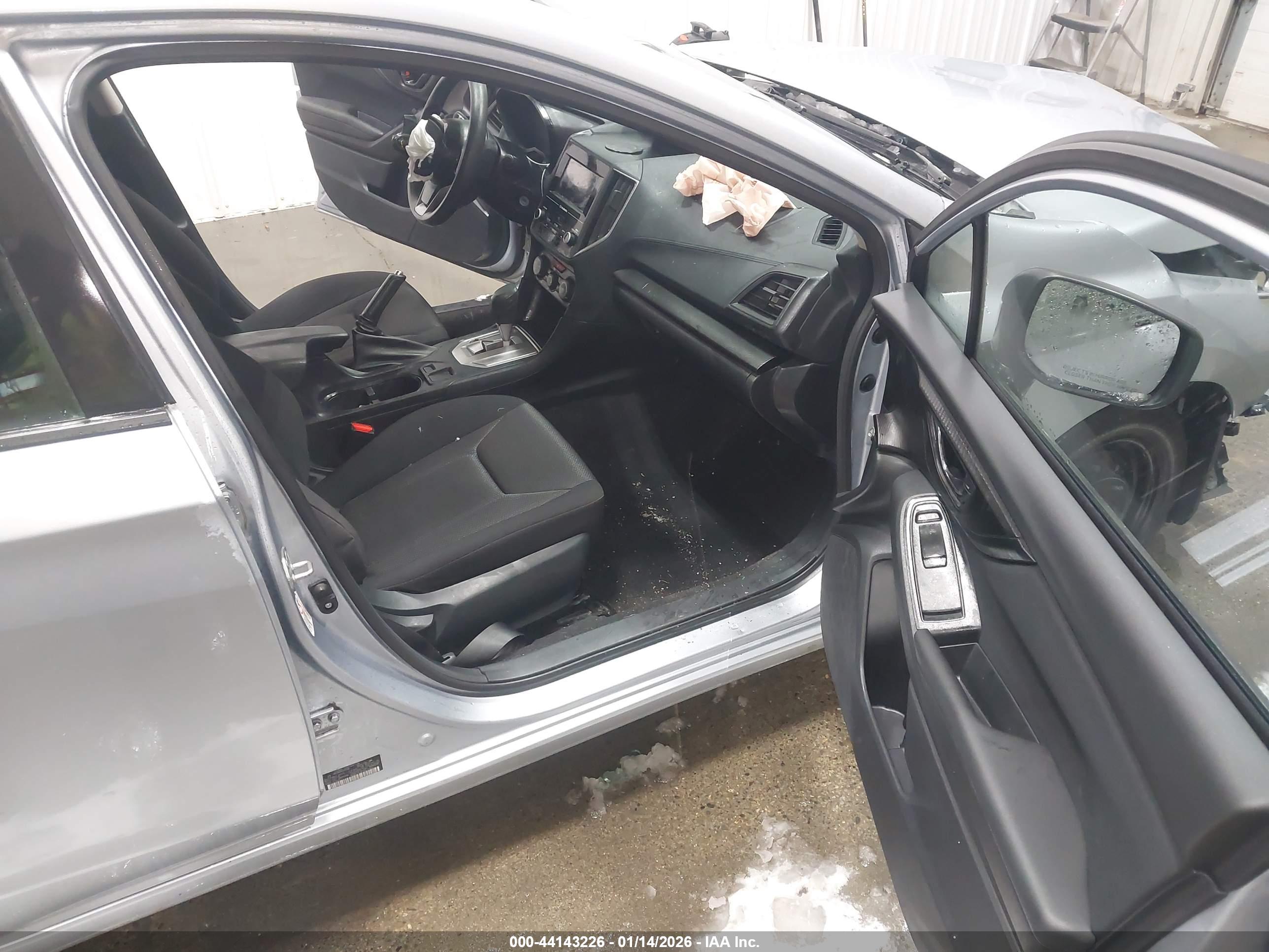 SUBARU IMPREZA image 5