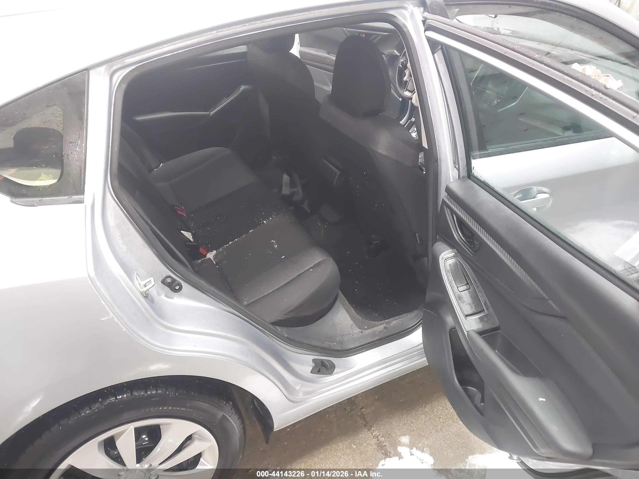 SUBARU IMPREZA image 8