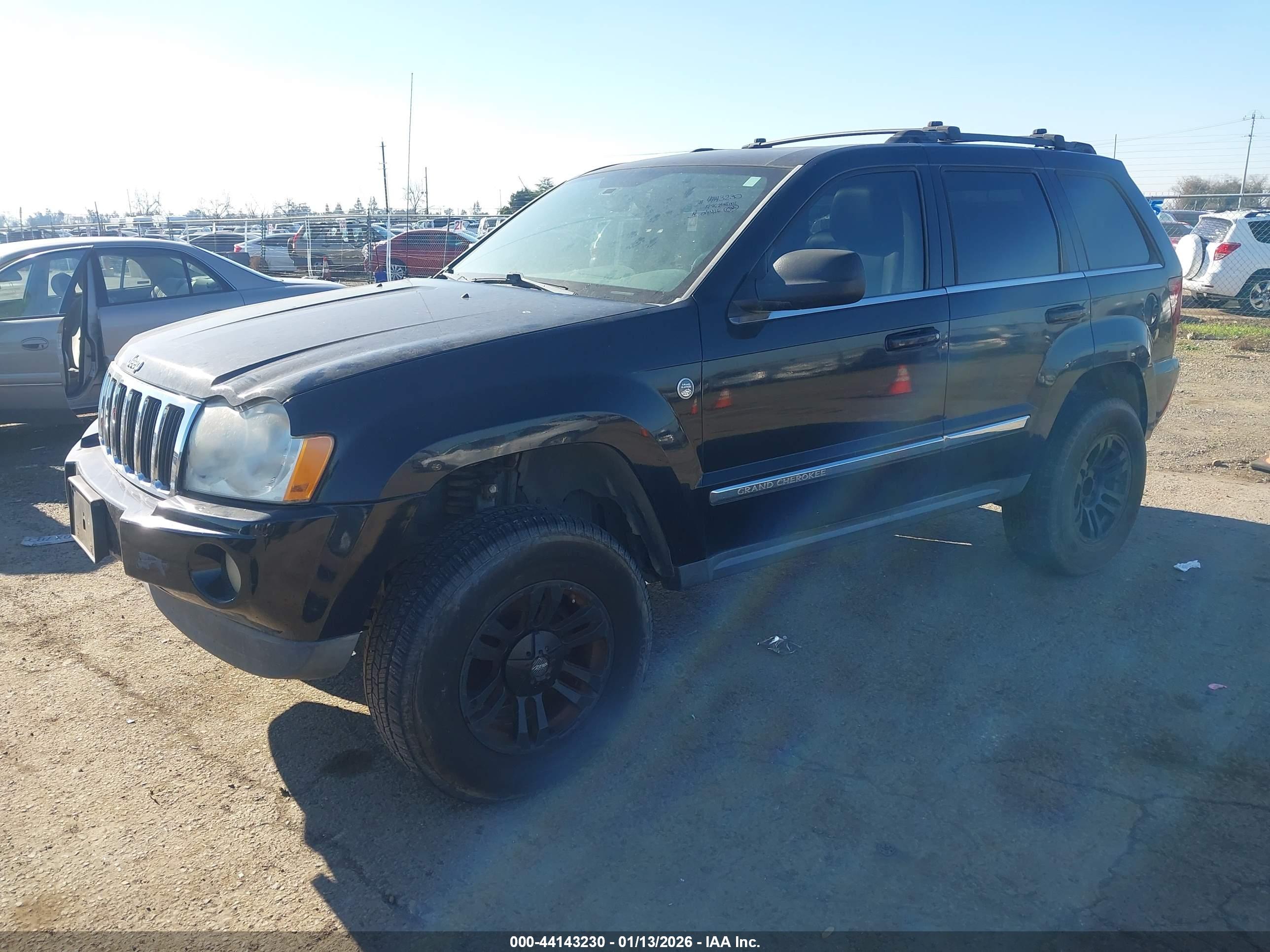 JEEP GRAND image 2