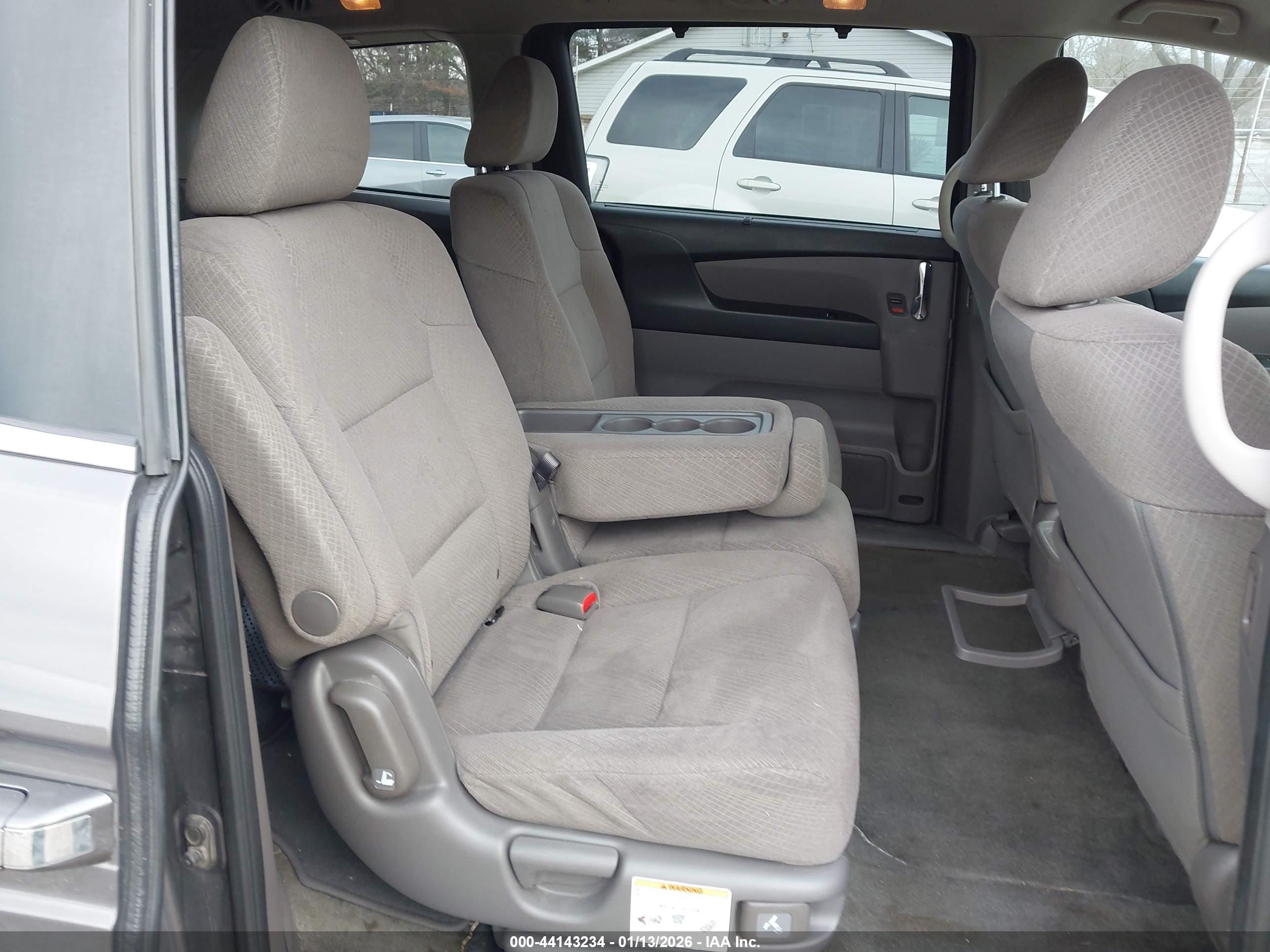 HONDA ODYSSEY image 8