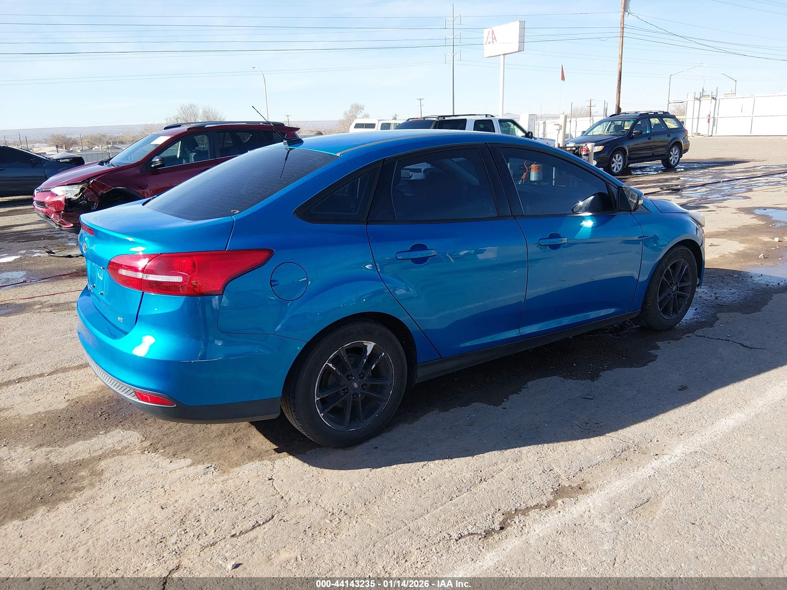 FORD FOCUS image 4