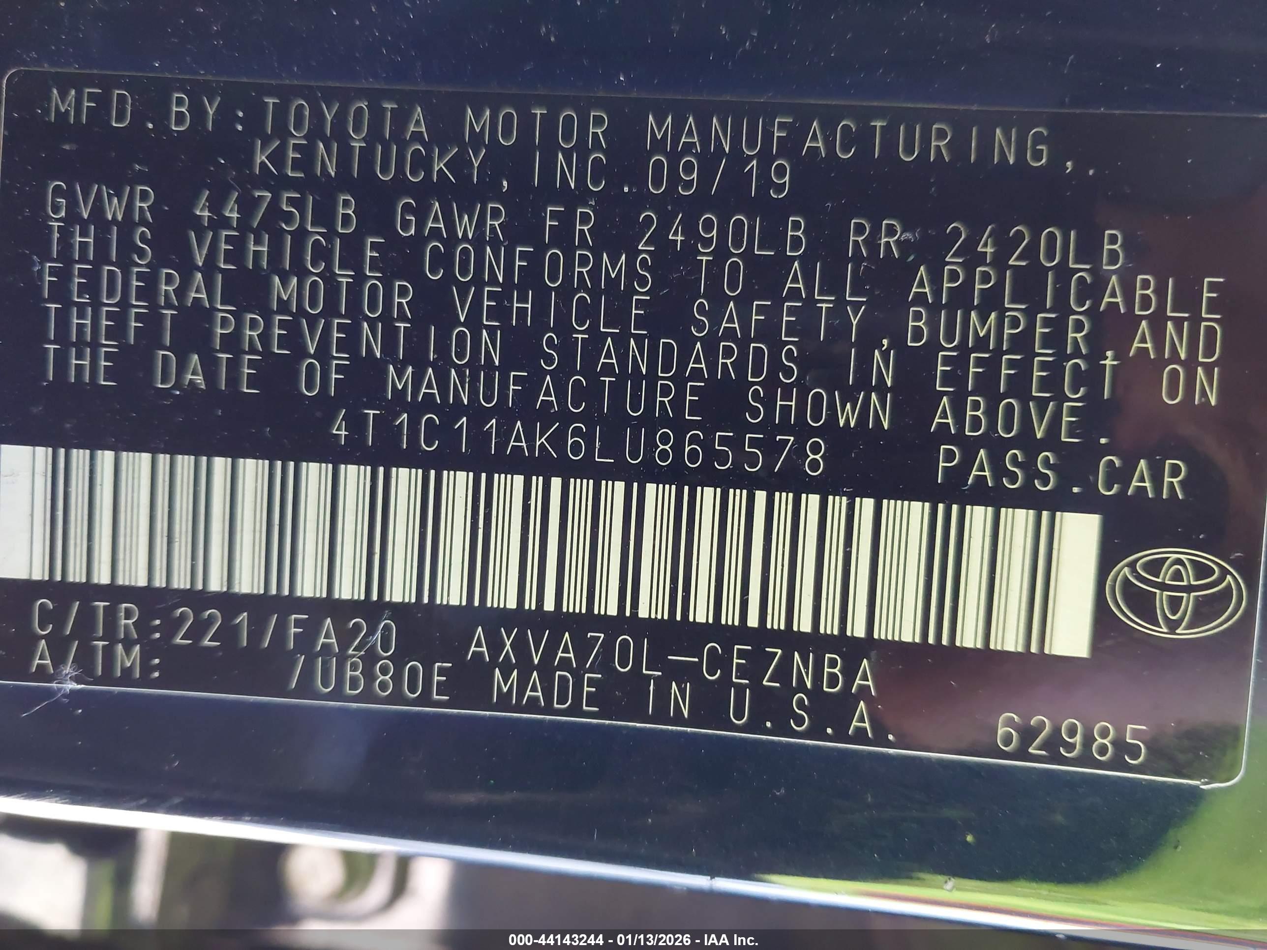 TOYOTA CAMRY image 9
