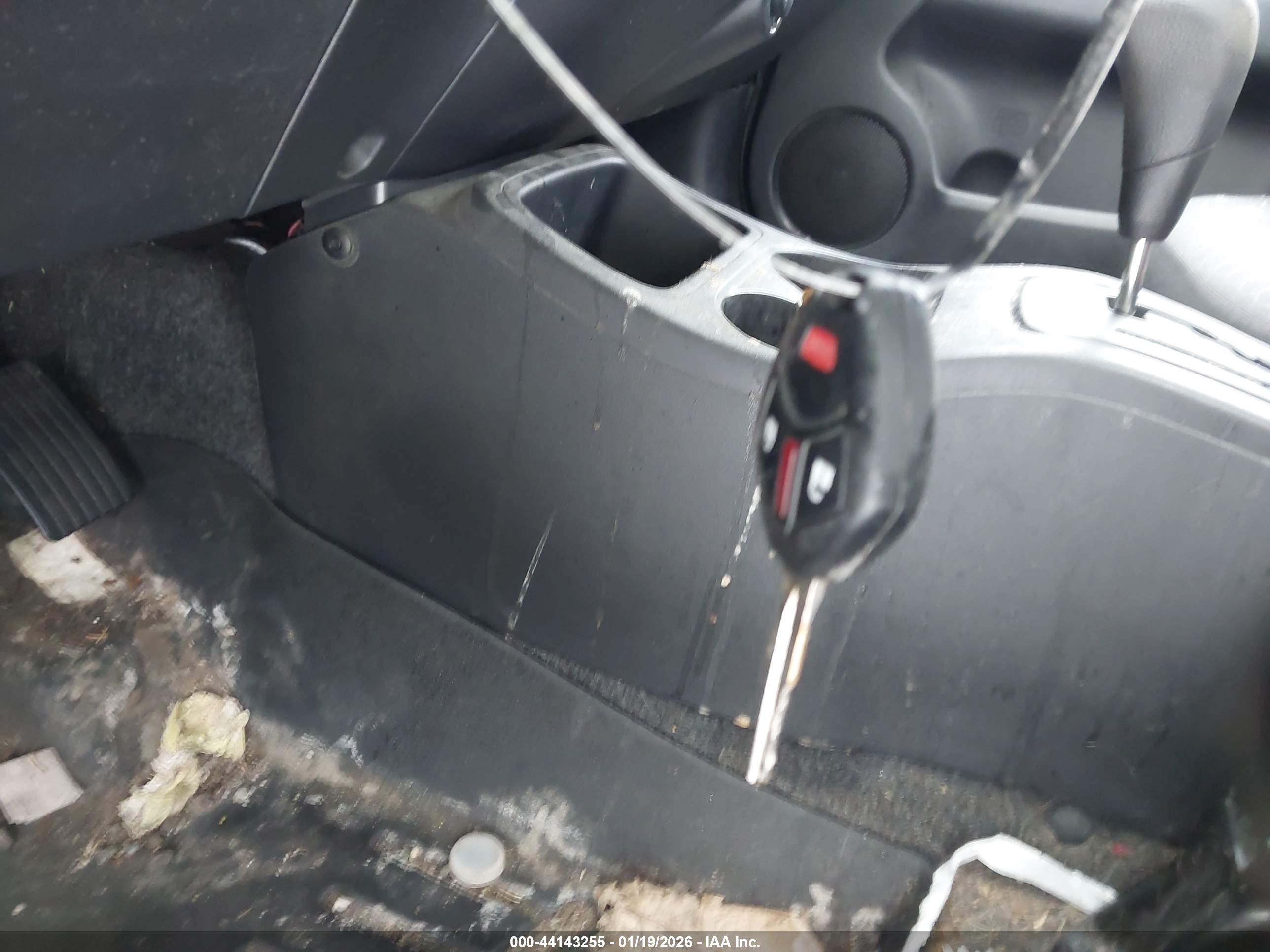 MITSUBISHI MIRAGE image 11