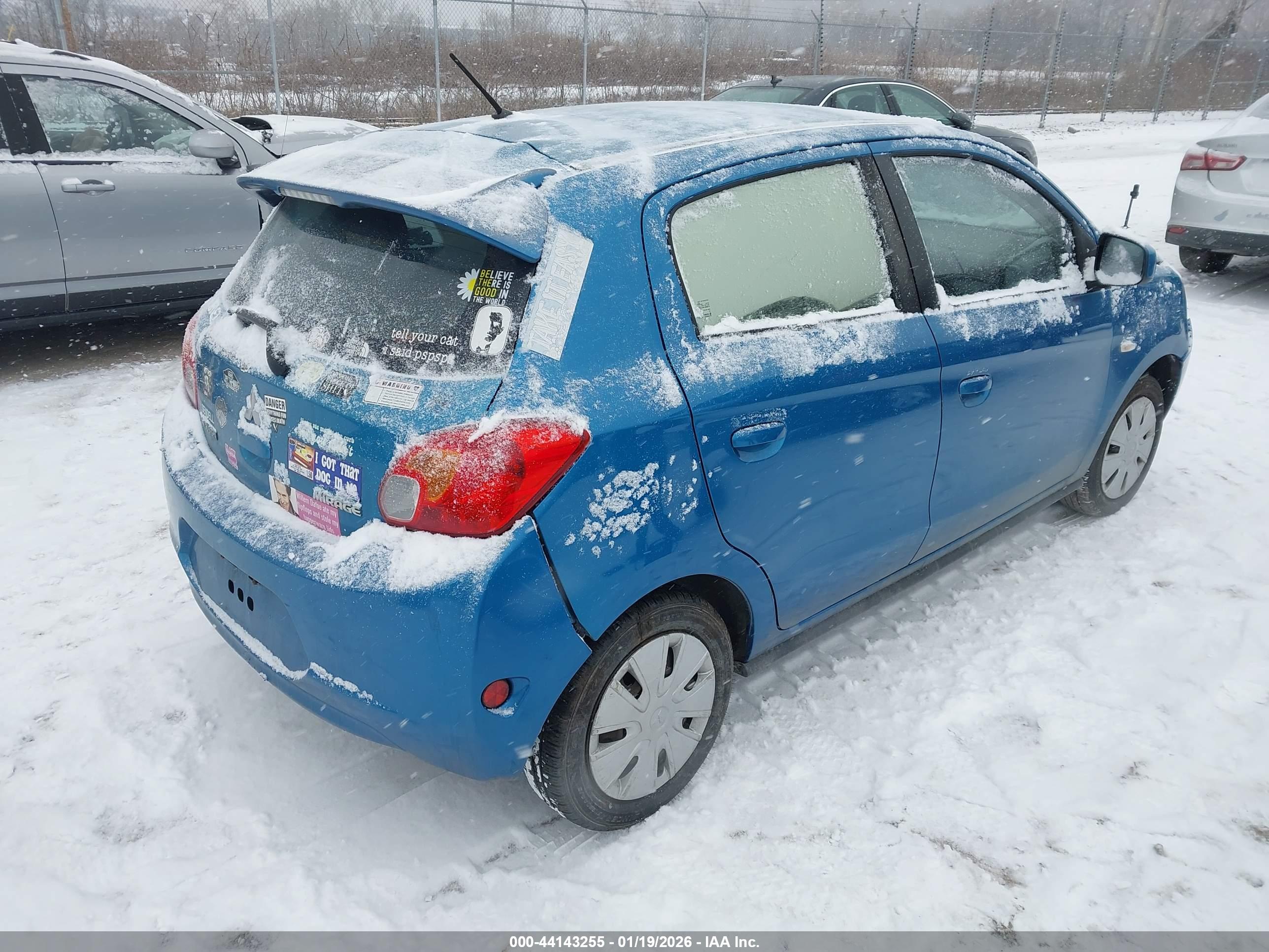 MITSUBISHI MIRAGE image 4