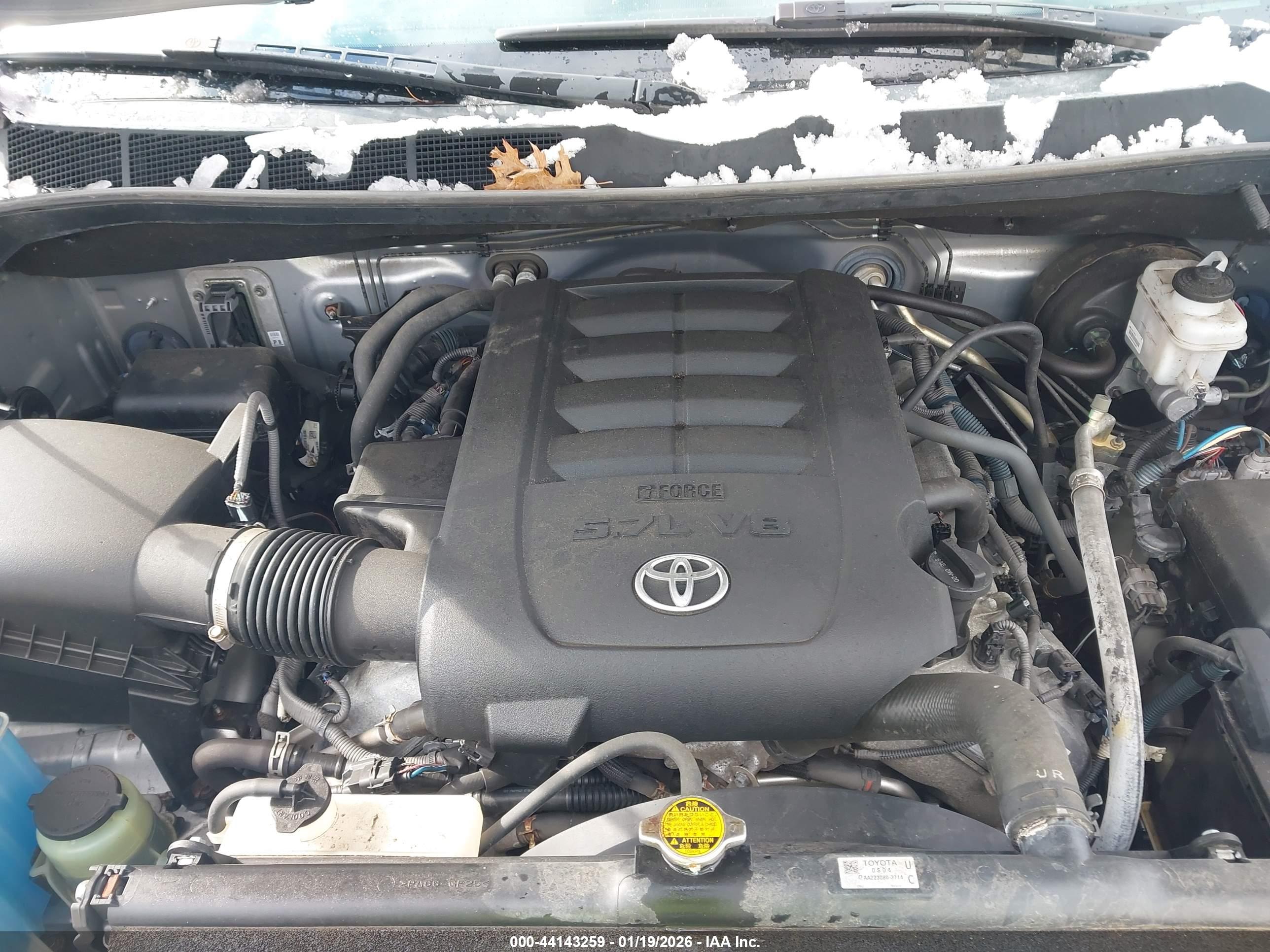 TOYOTA TUNDRA image 10