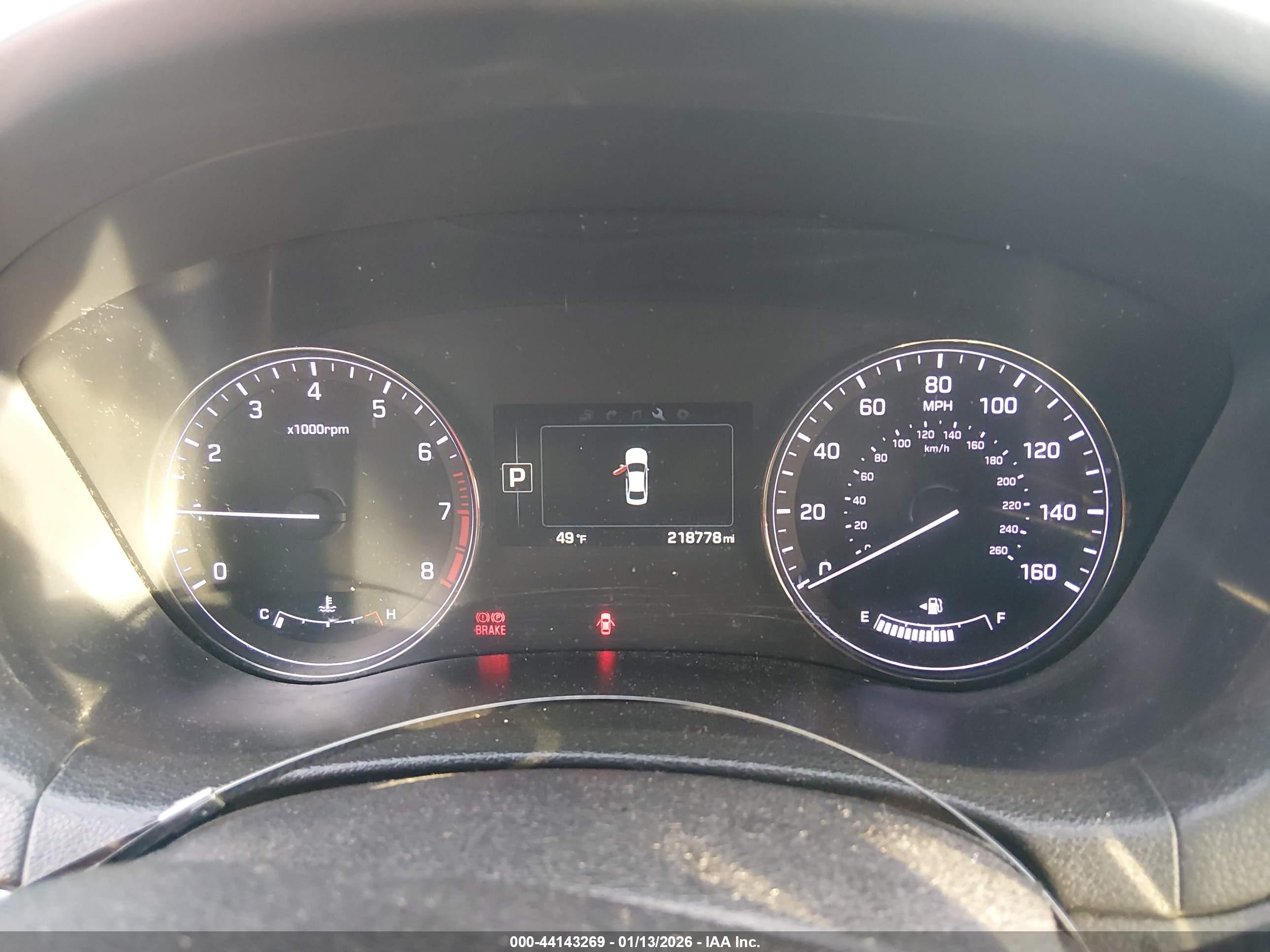 HYUNDAI GENESIS image 7