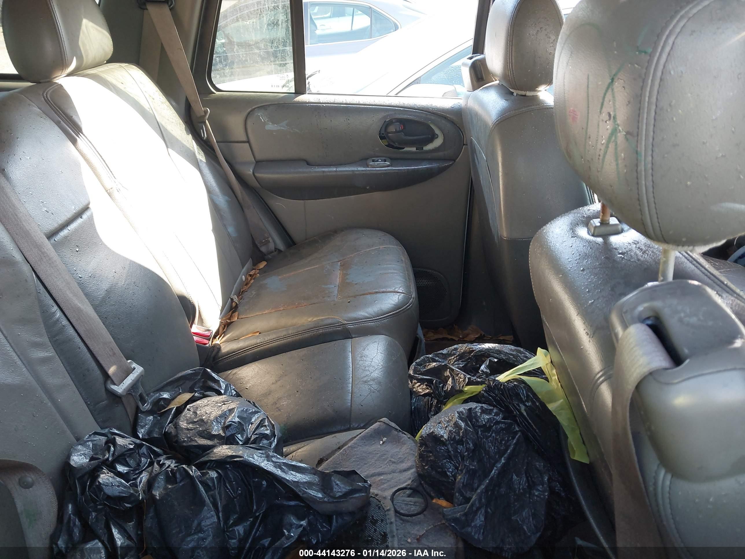 CHEVROLET TRAILBLAZER image 8