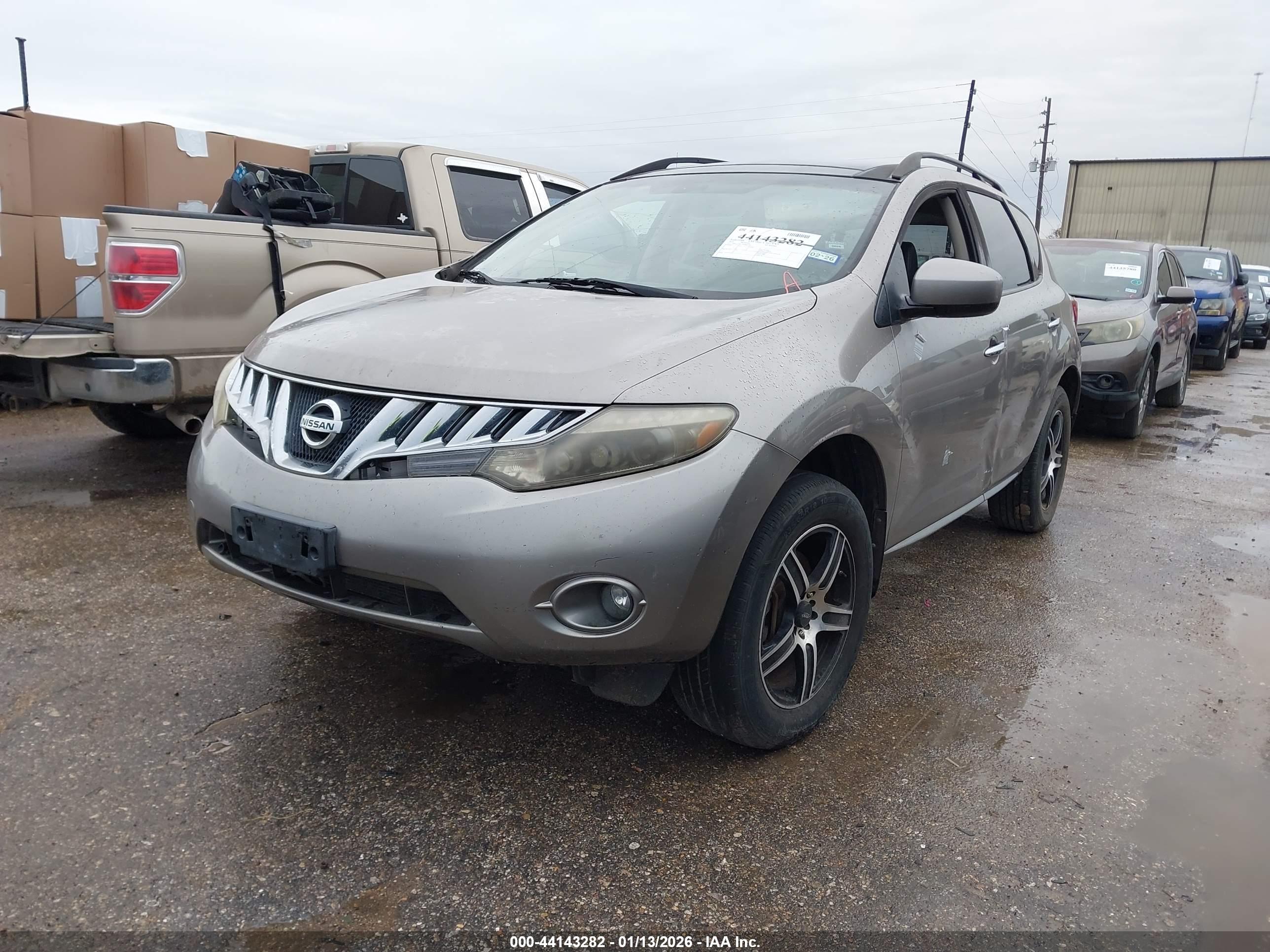 NISSAN MURANO image 2
