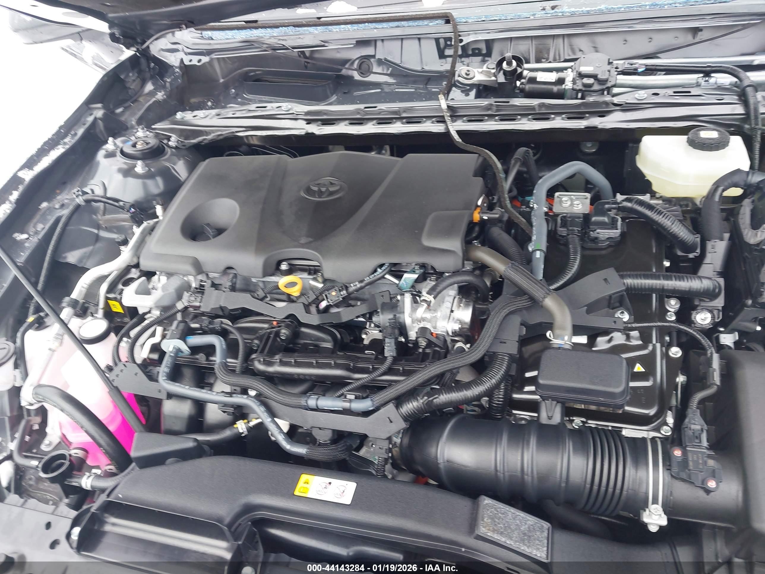 TOYOTA CAMRY image 10