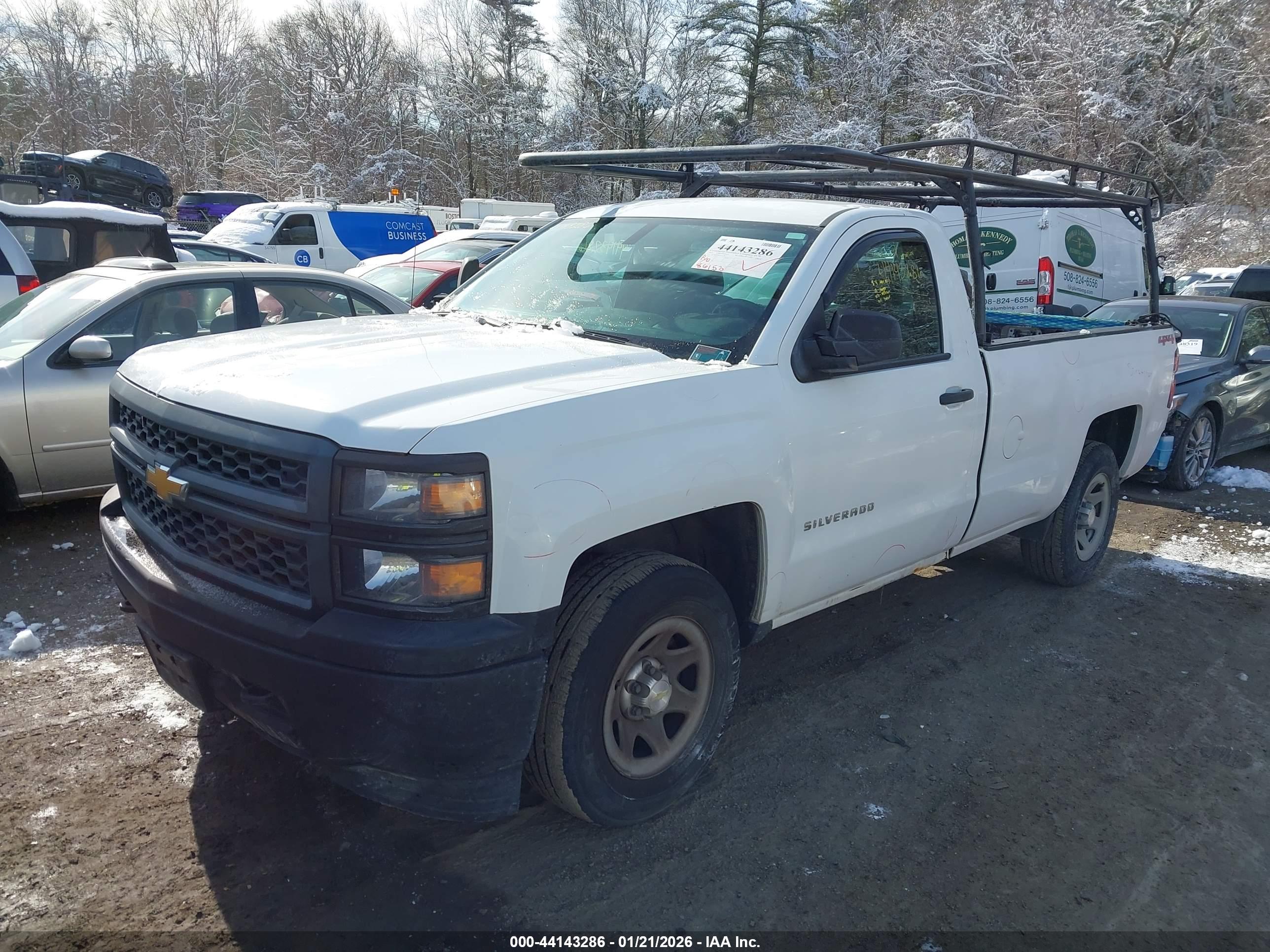 CHEVROLET SILVERADO image 2