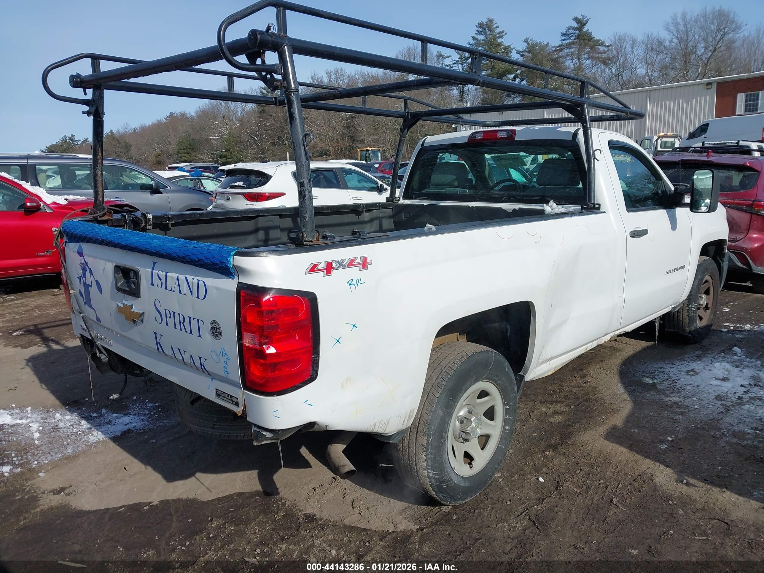 CHEVROLET SILVERADO image 4