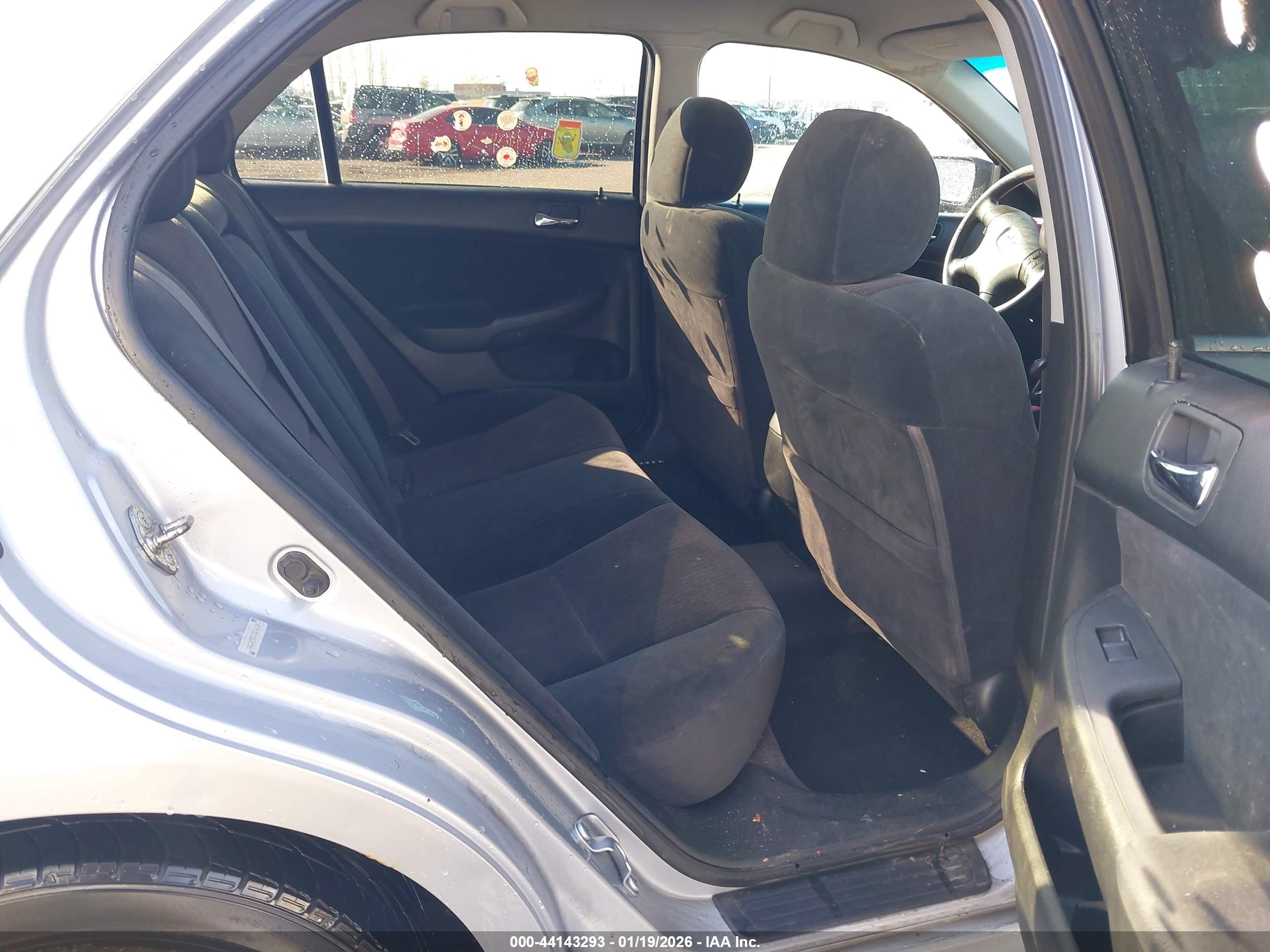 HONDA ACCORD image 8