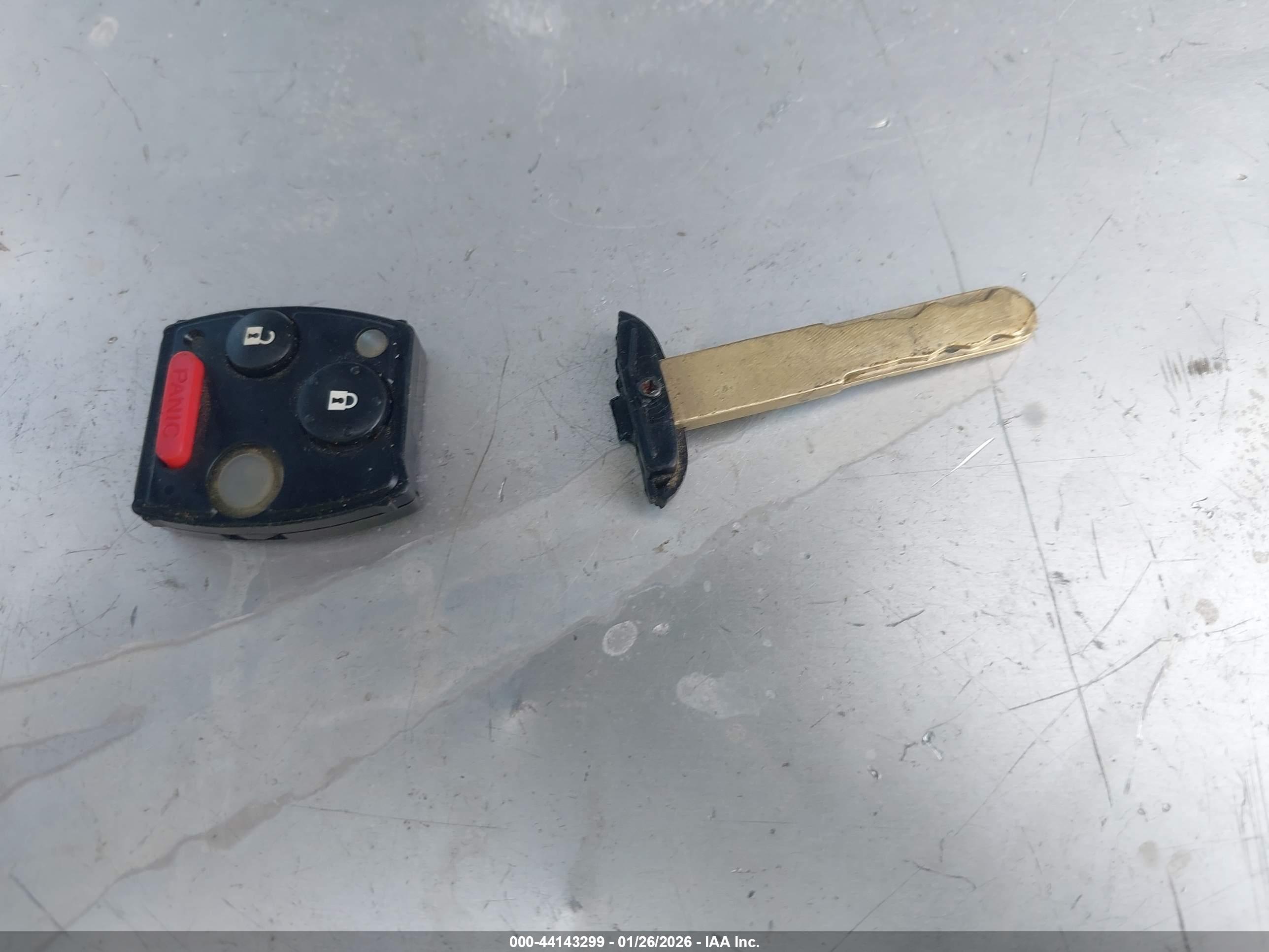 HONDA FIT image 11
