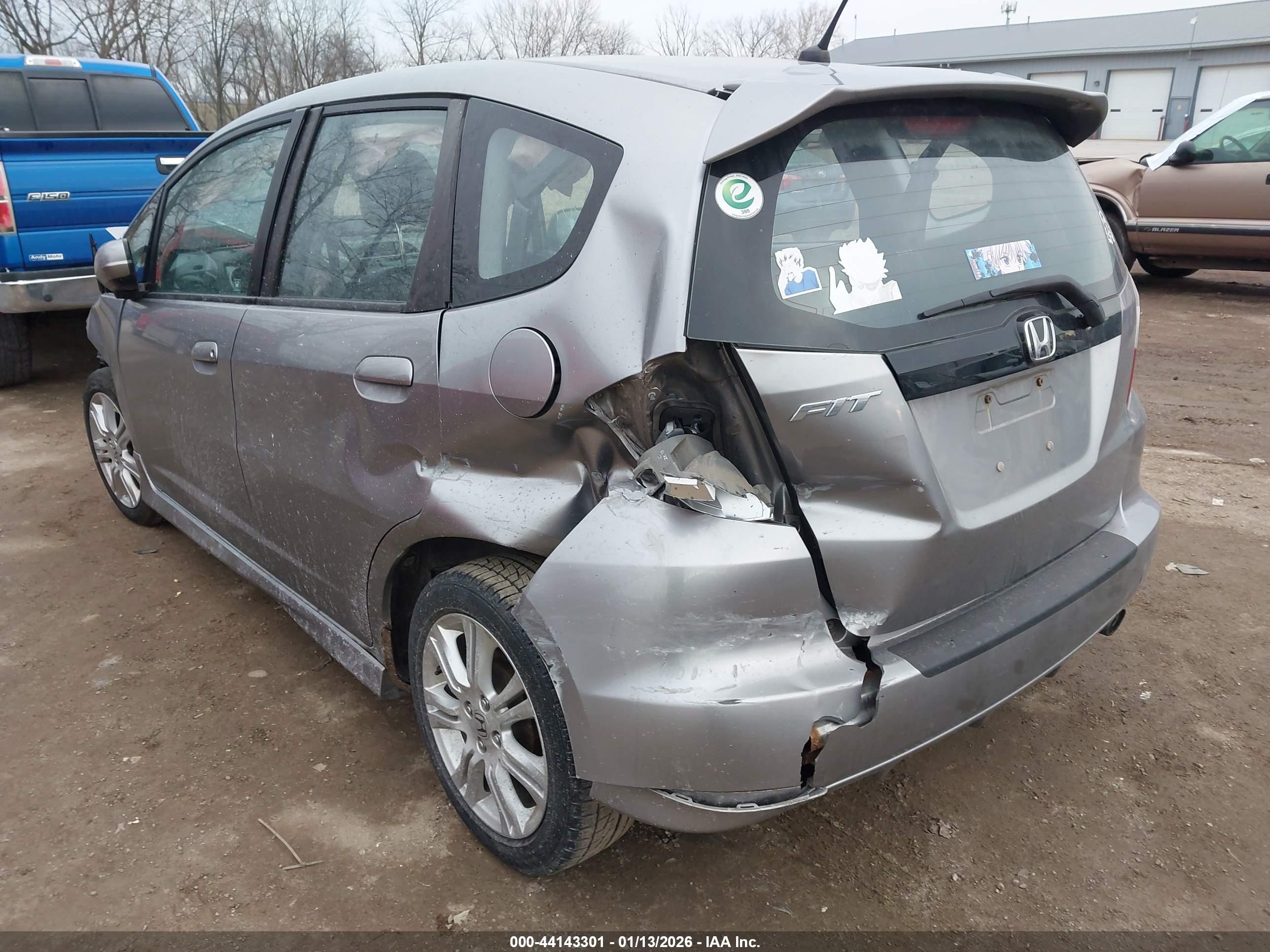 HONDA FIT image 3