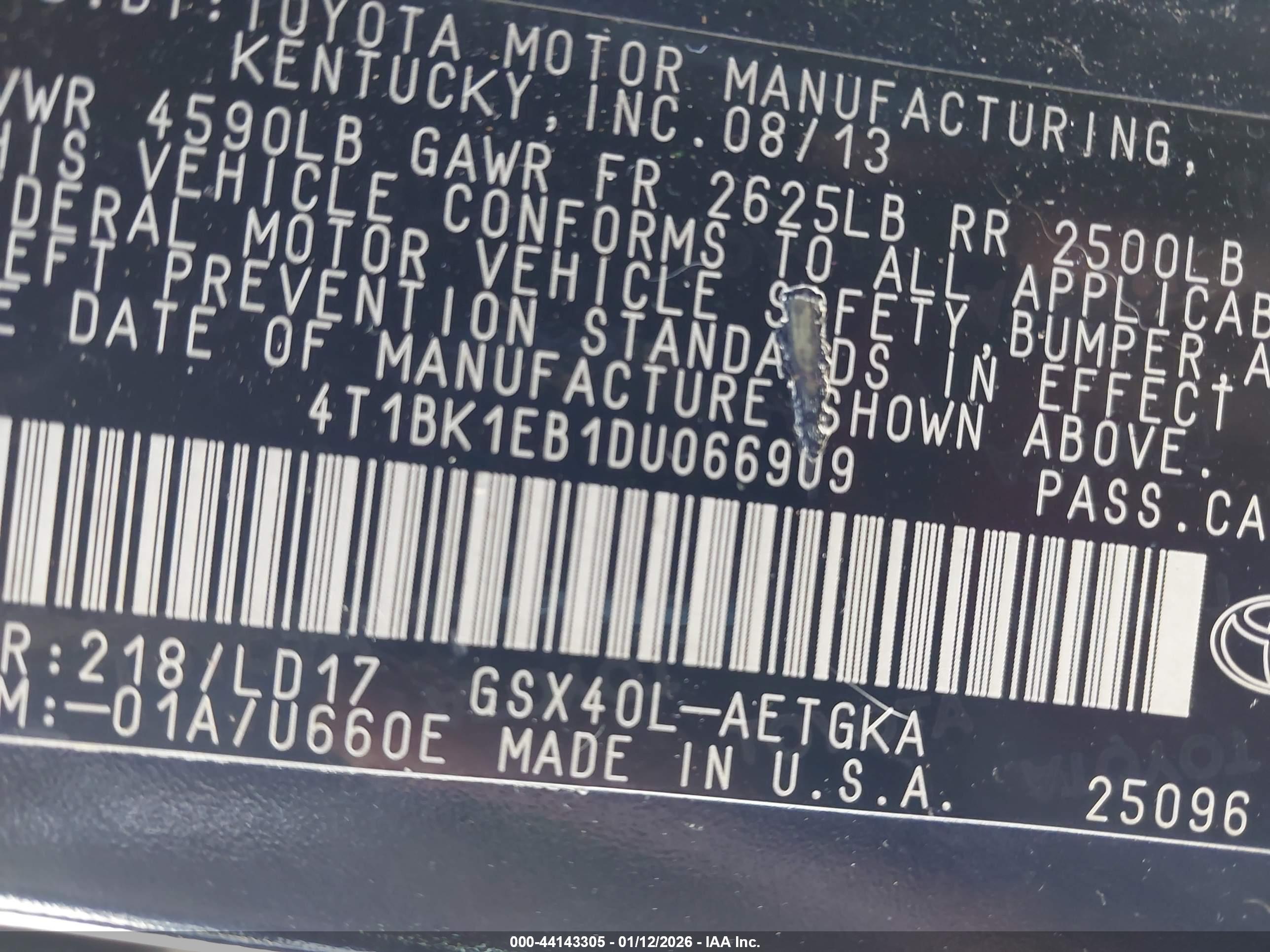 TOYOTA AVALON image 9