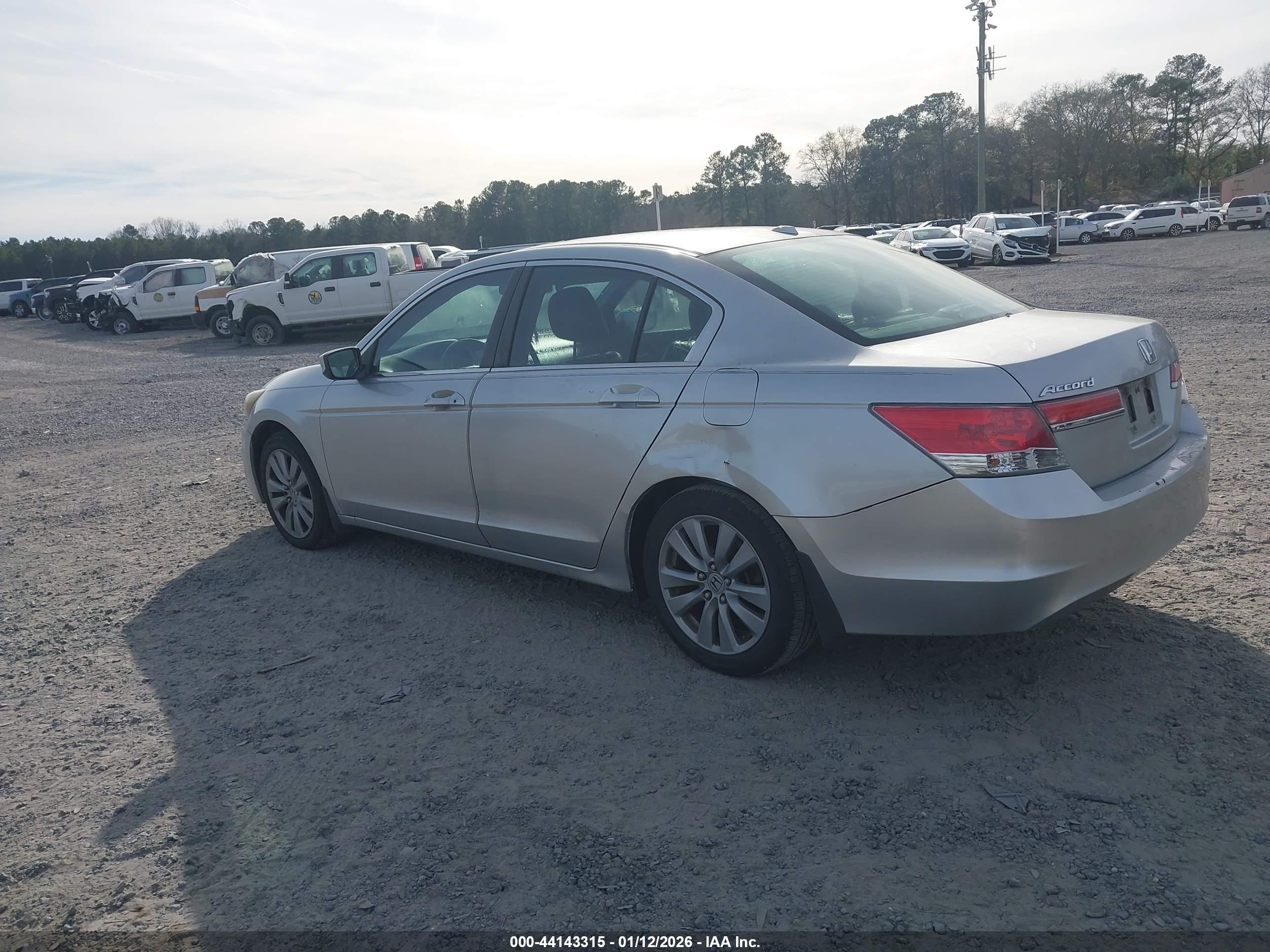 HONDA ACCORD image 3