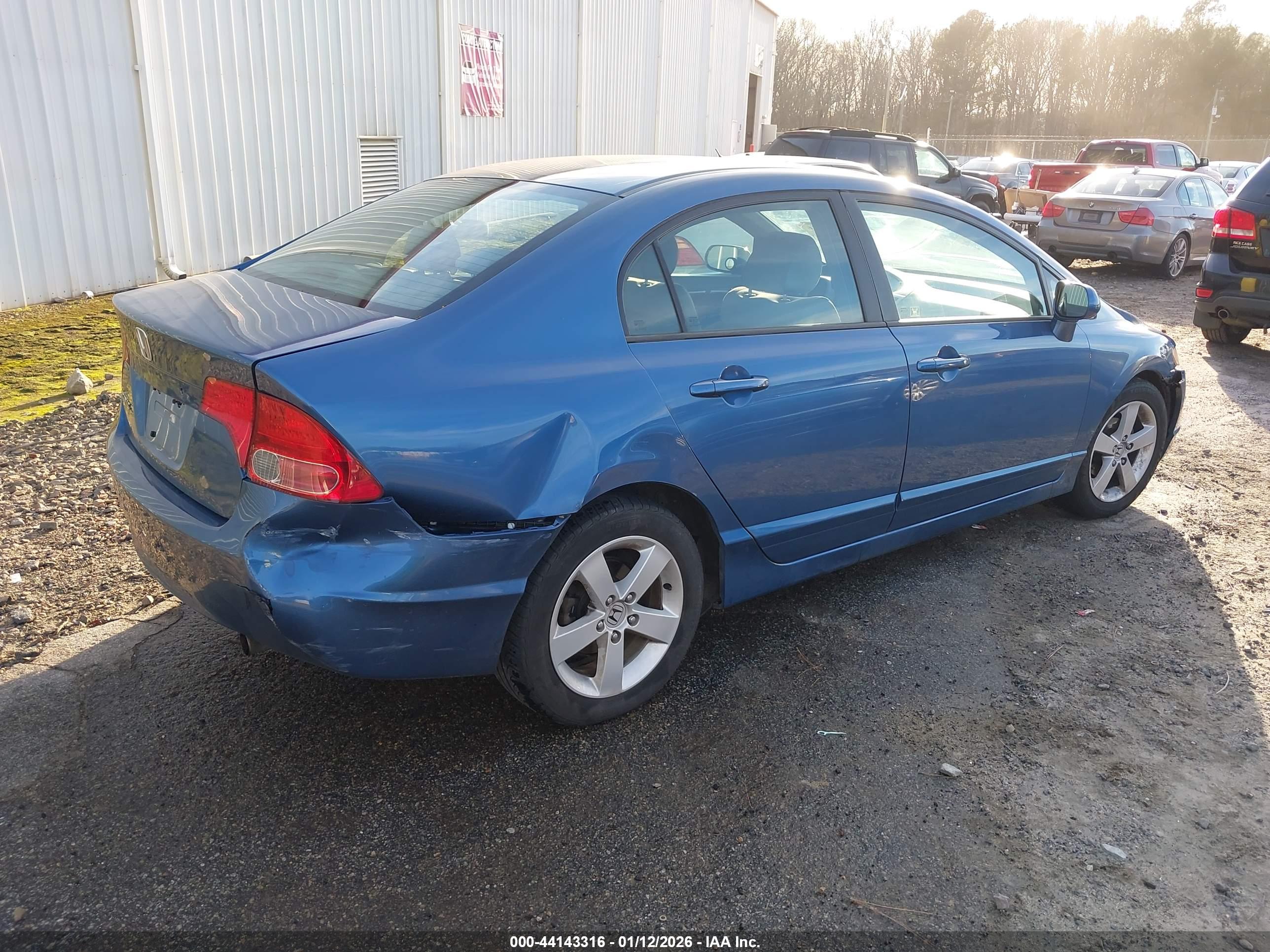 HONDA CIVIC image 4