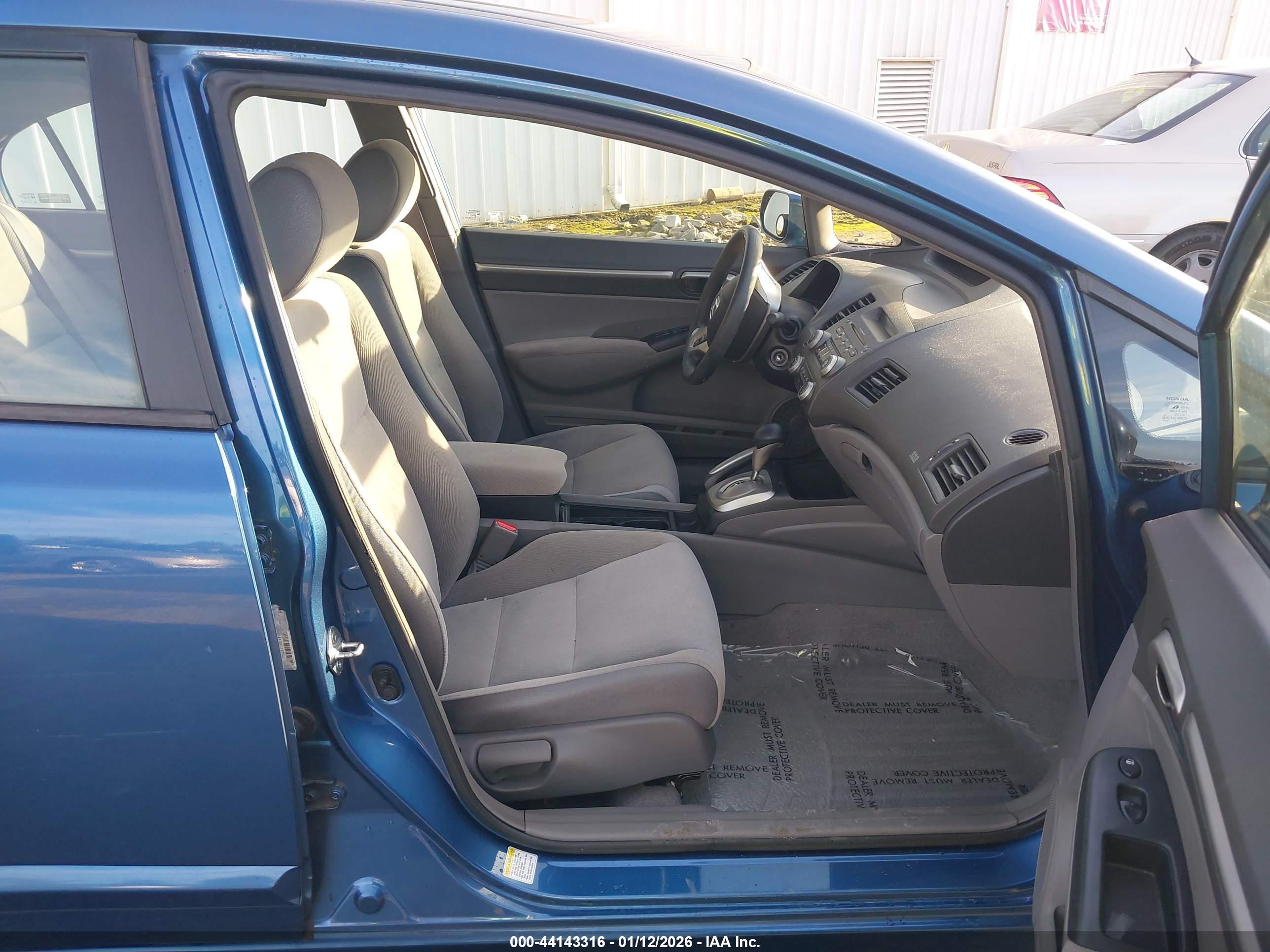 HONDA CIVIC image 5