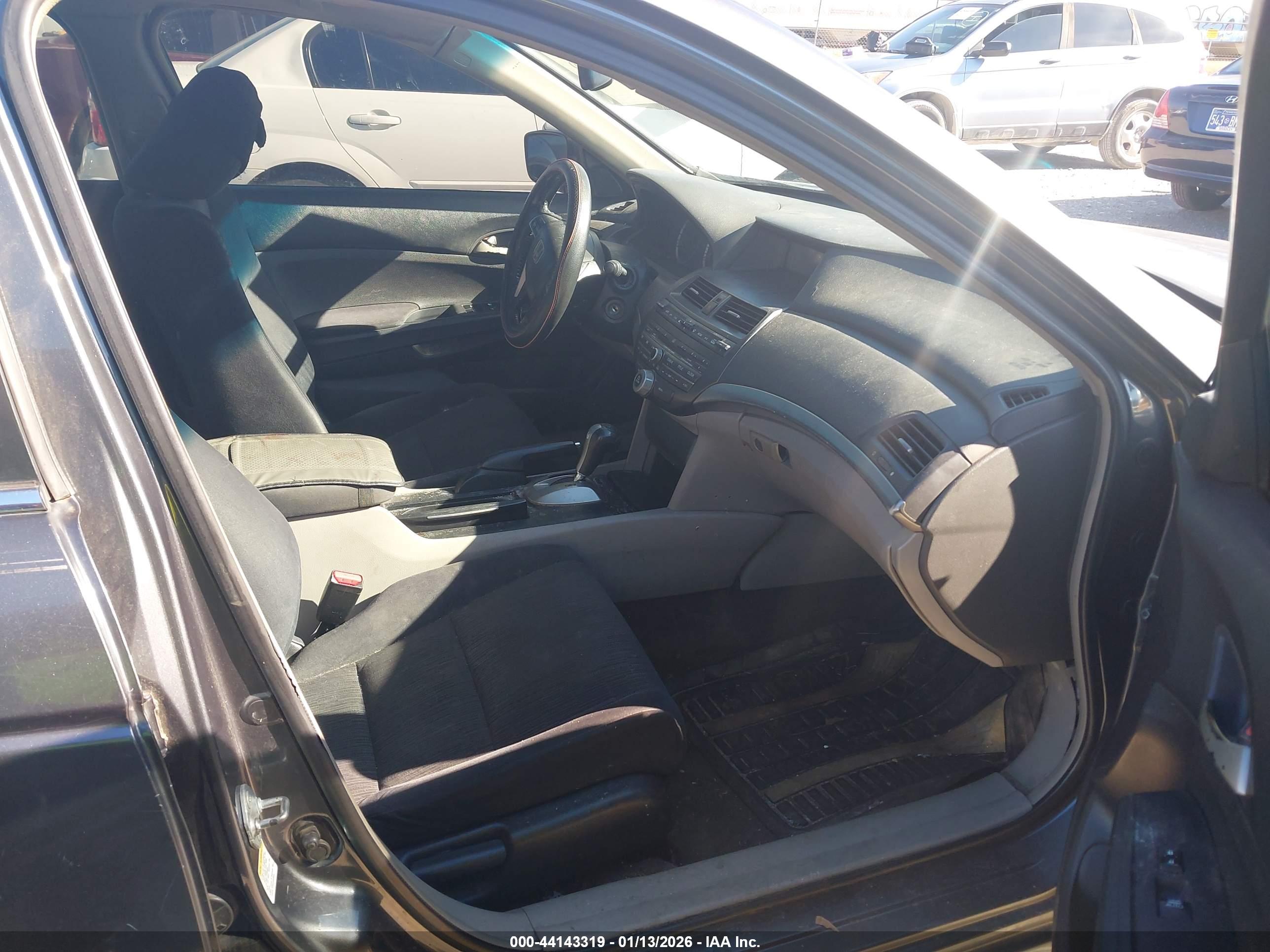 HONDA ACCORD image 5