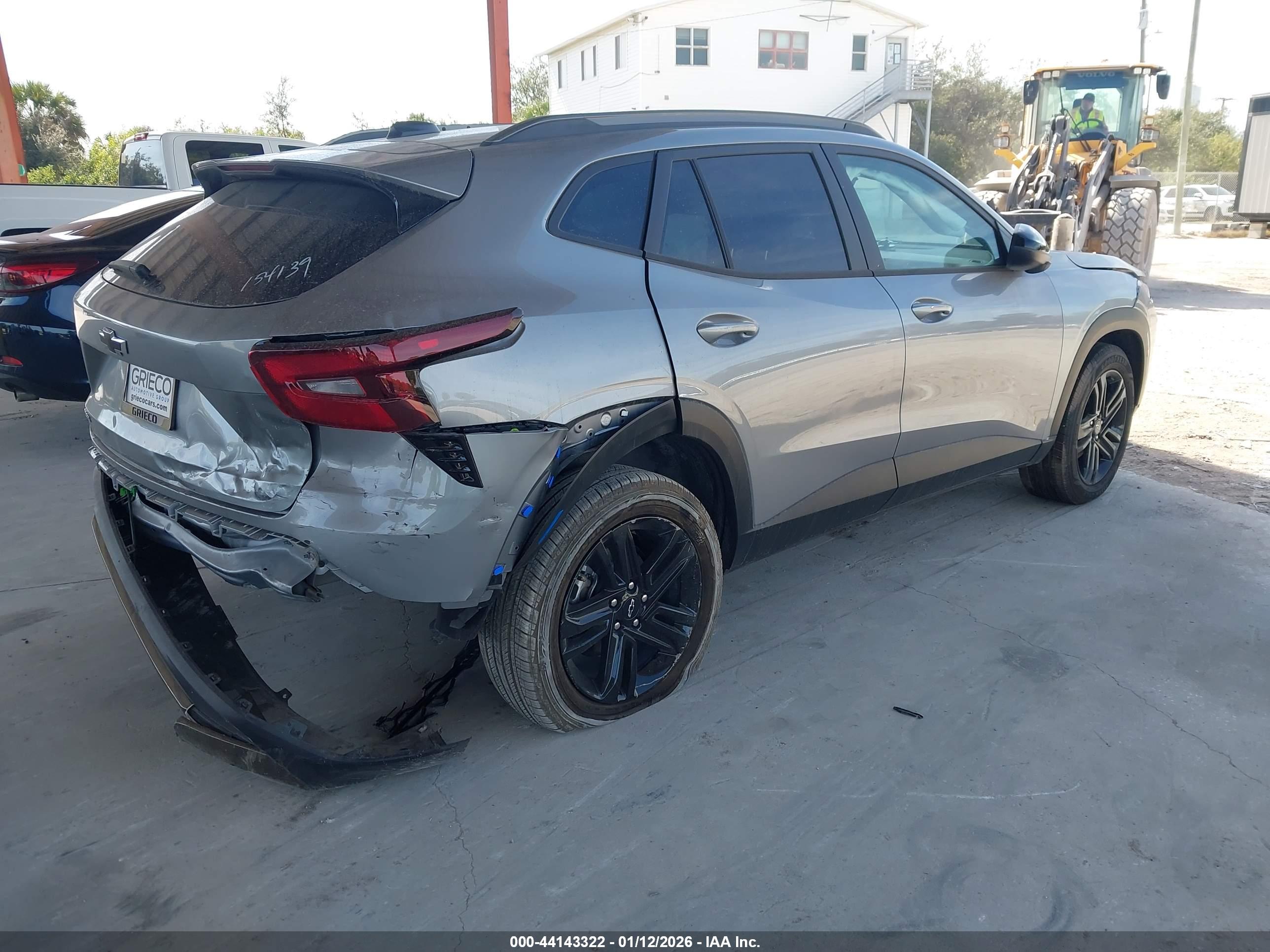 CHEVROLET TRAX image 4