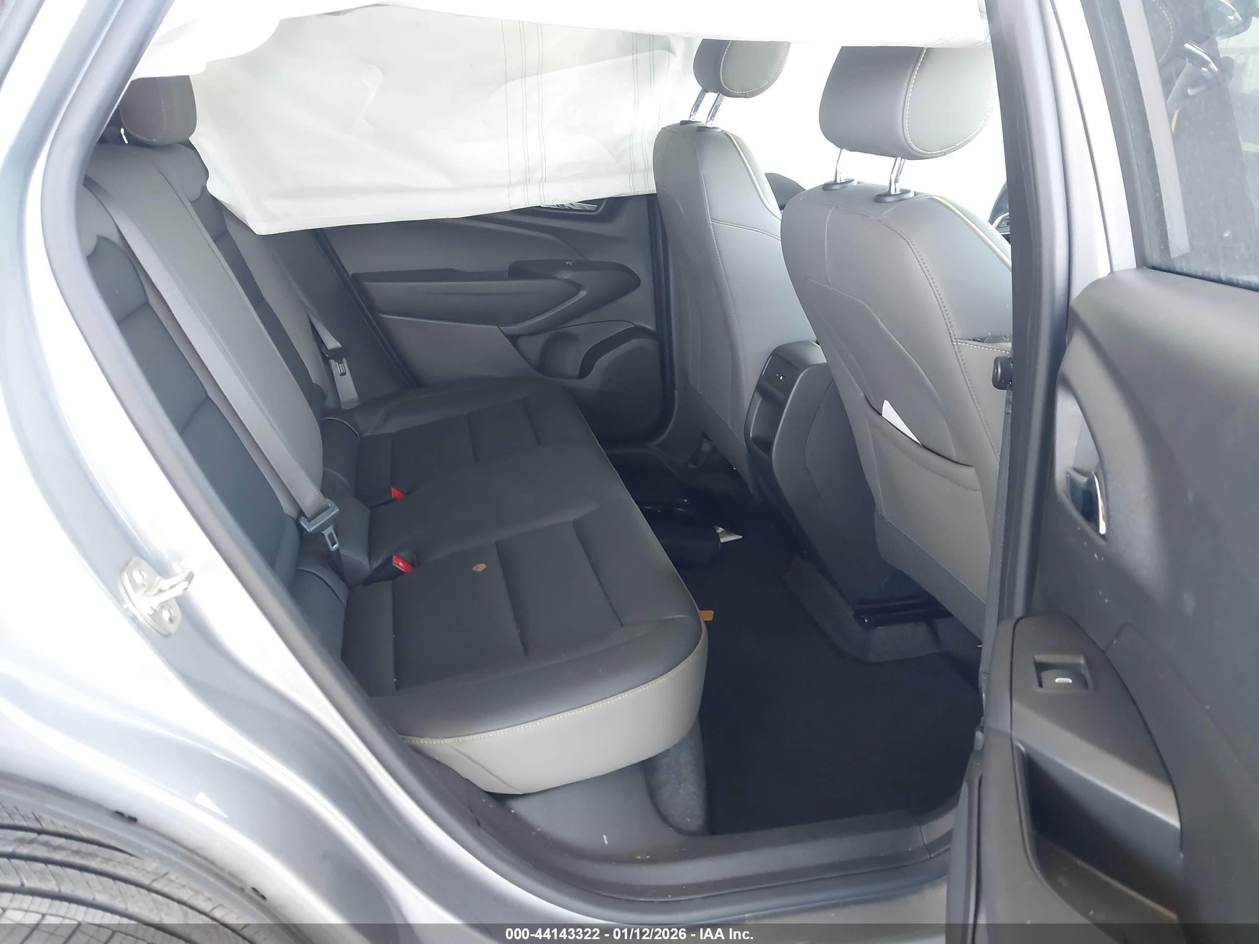 CHEVROLET TRAX image 8