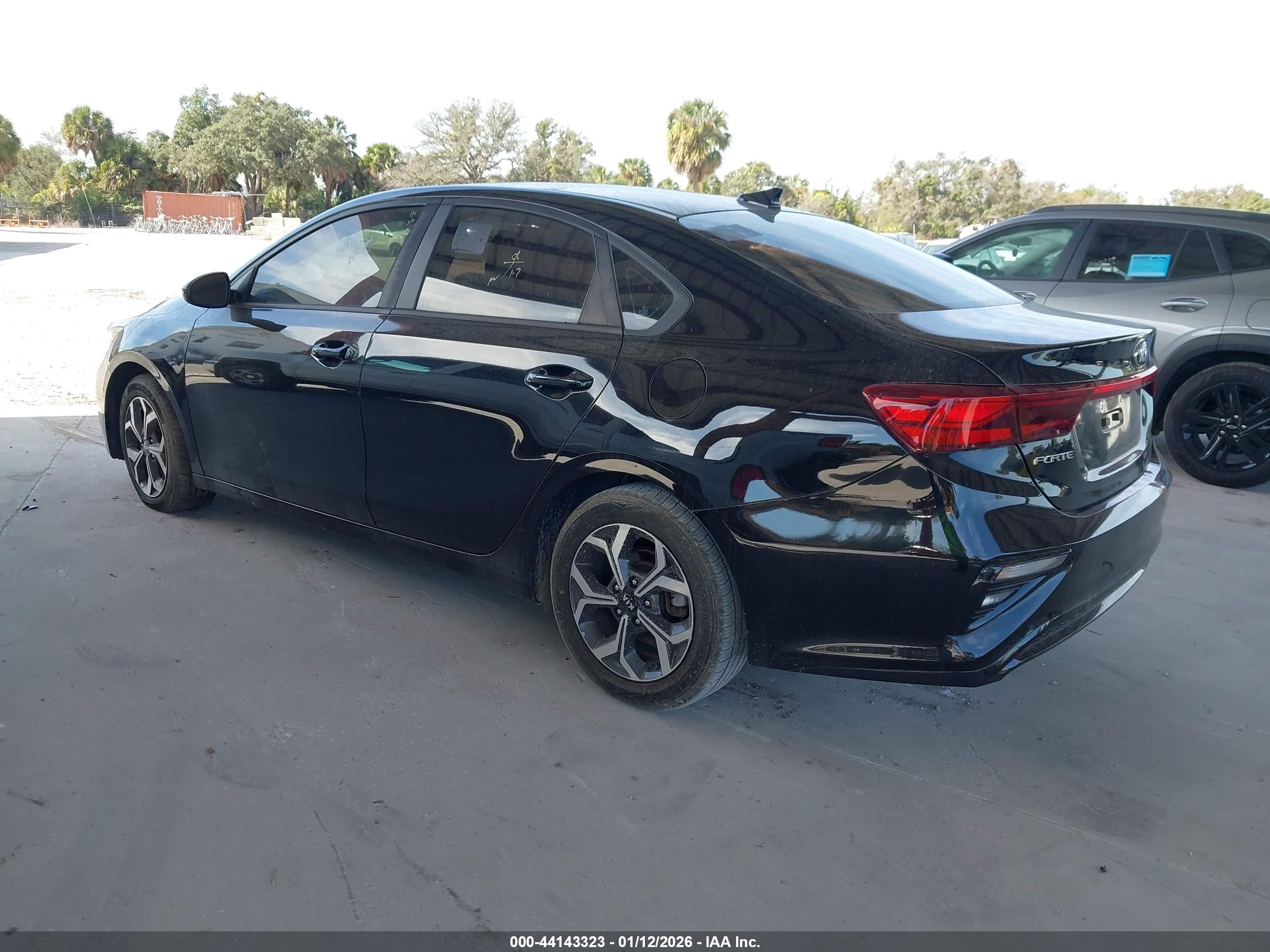 KIA FORTE image 3