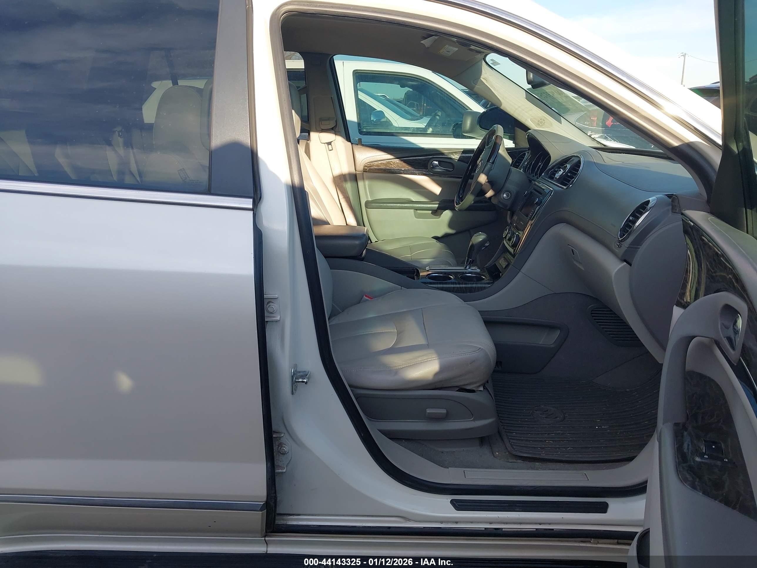 BUICK ENCLAVE image 5
