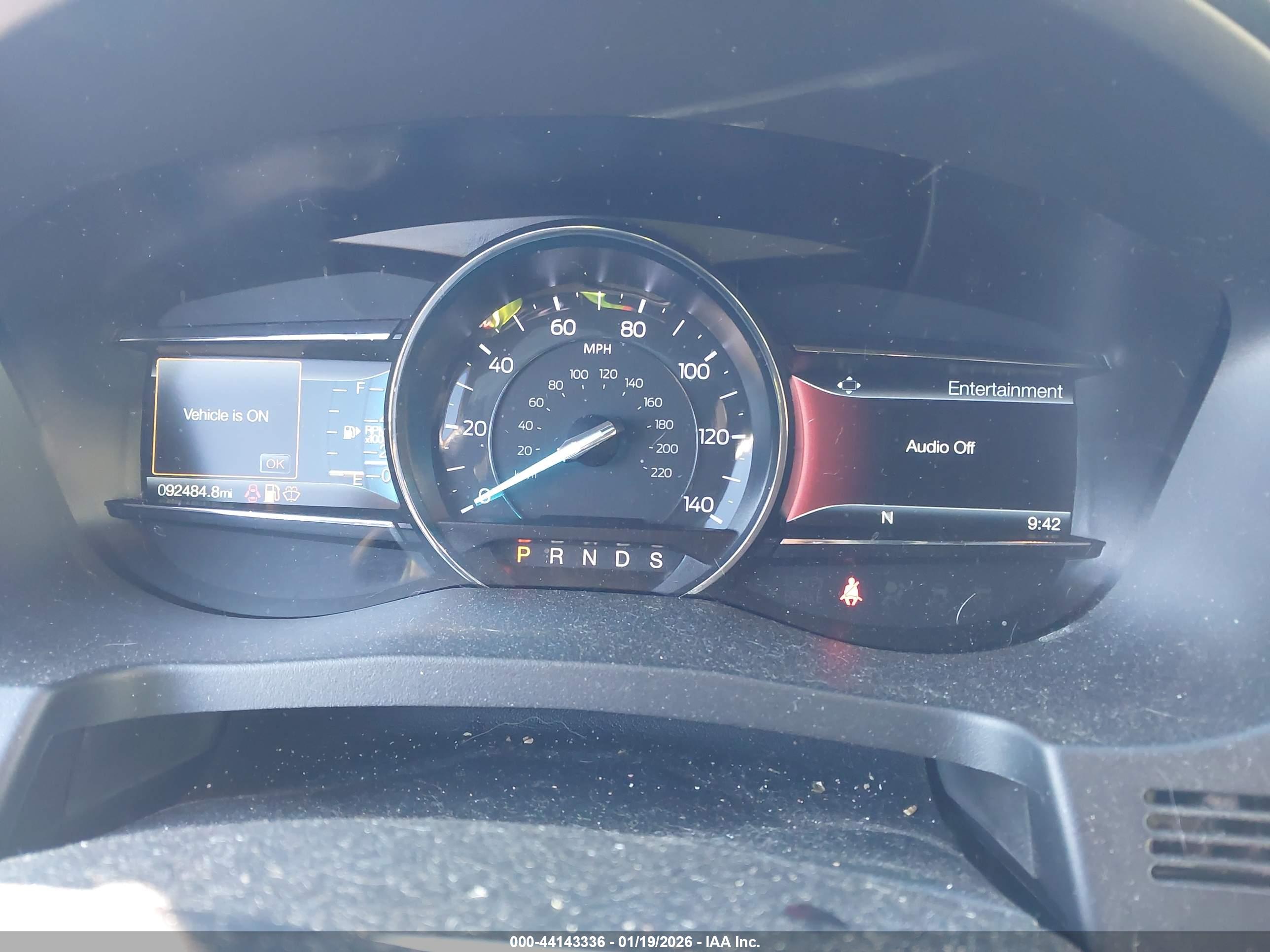 FORD EXPLORER image 7