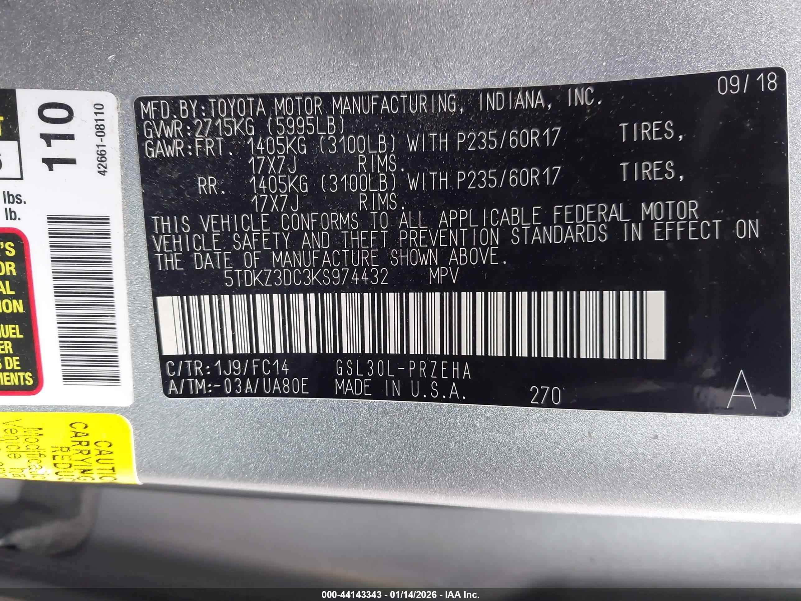 TOYOTA SIENNA image 9