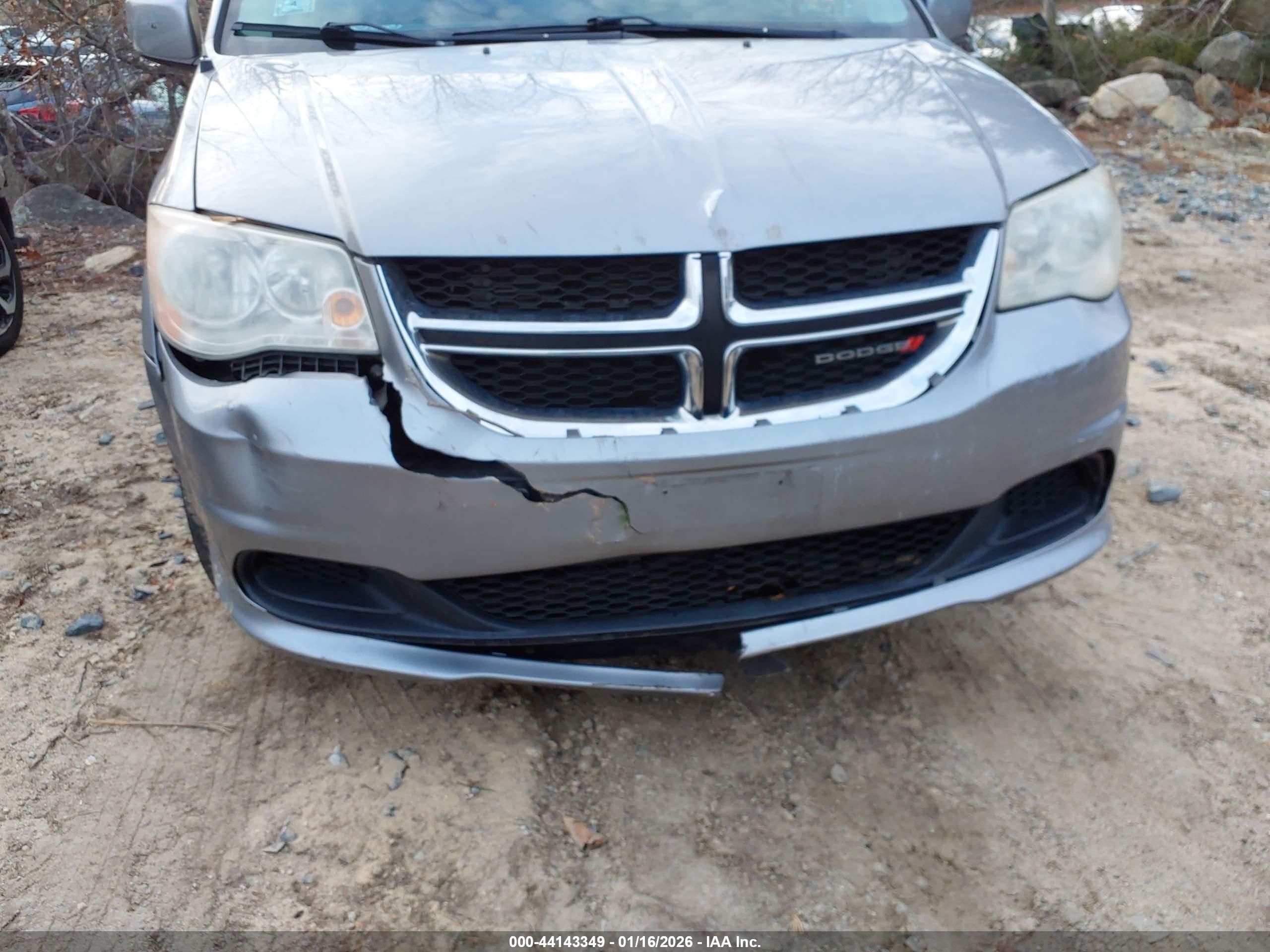 DODGE GRAND image 6
