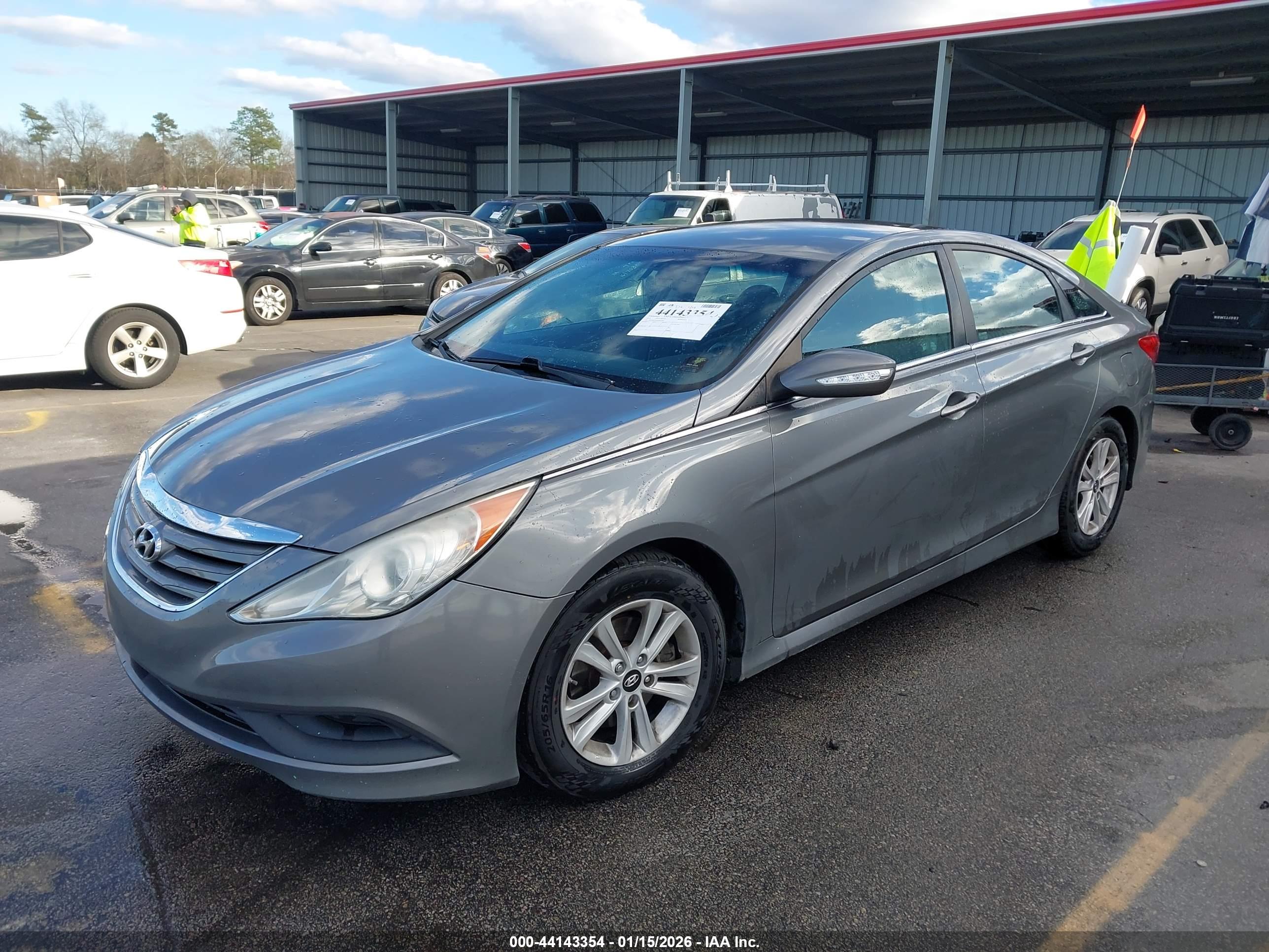 HYUNDAI SONATA image 2