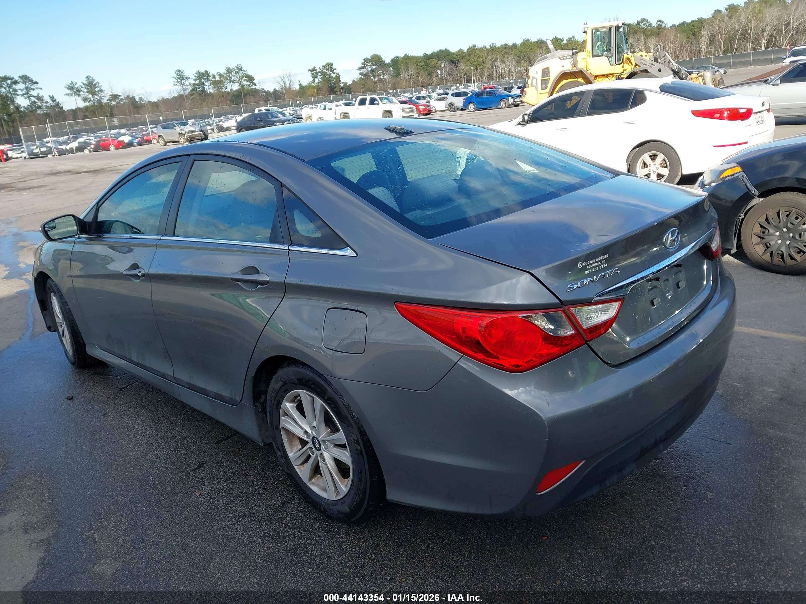 HYUNDAI SONATA image 3