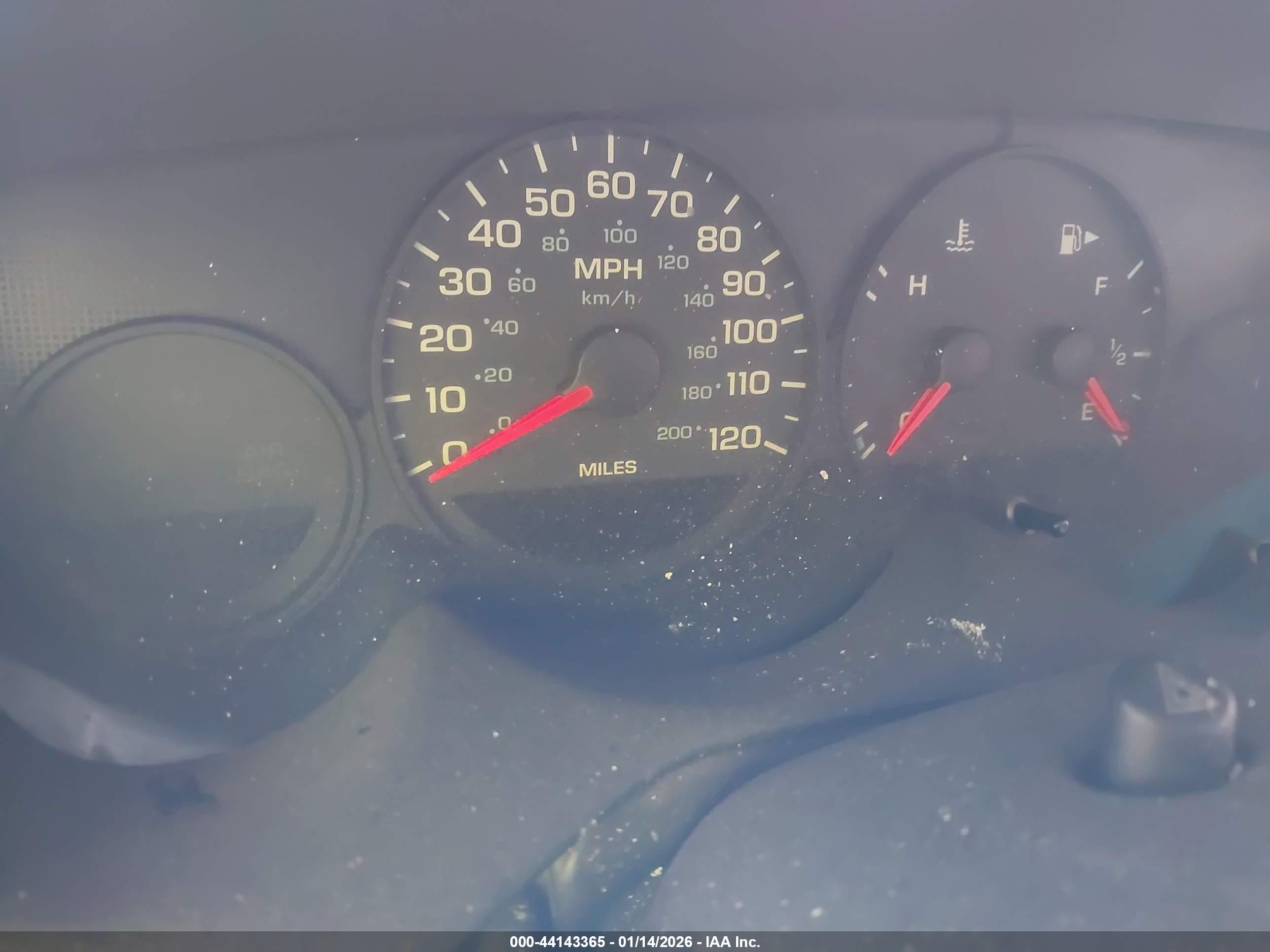 DODGE NEON image 7
