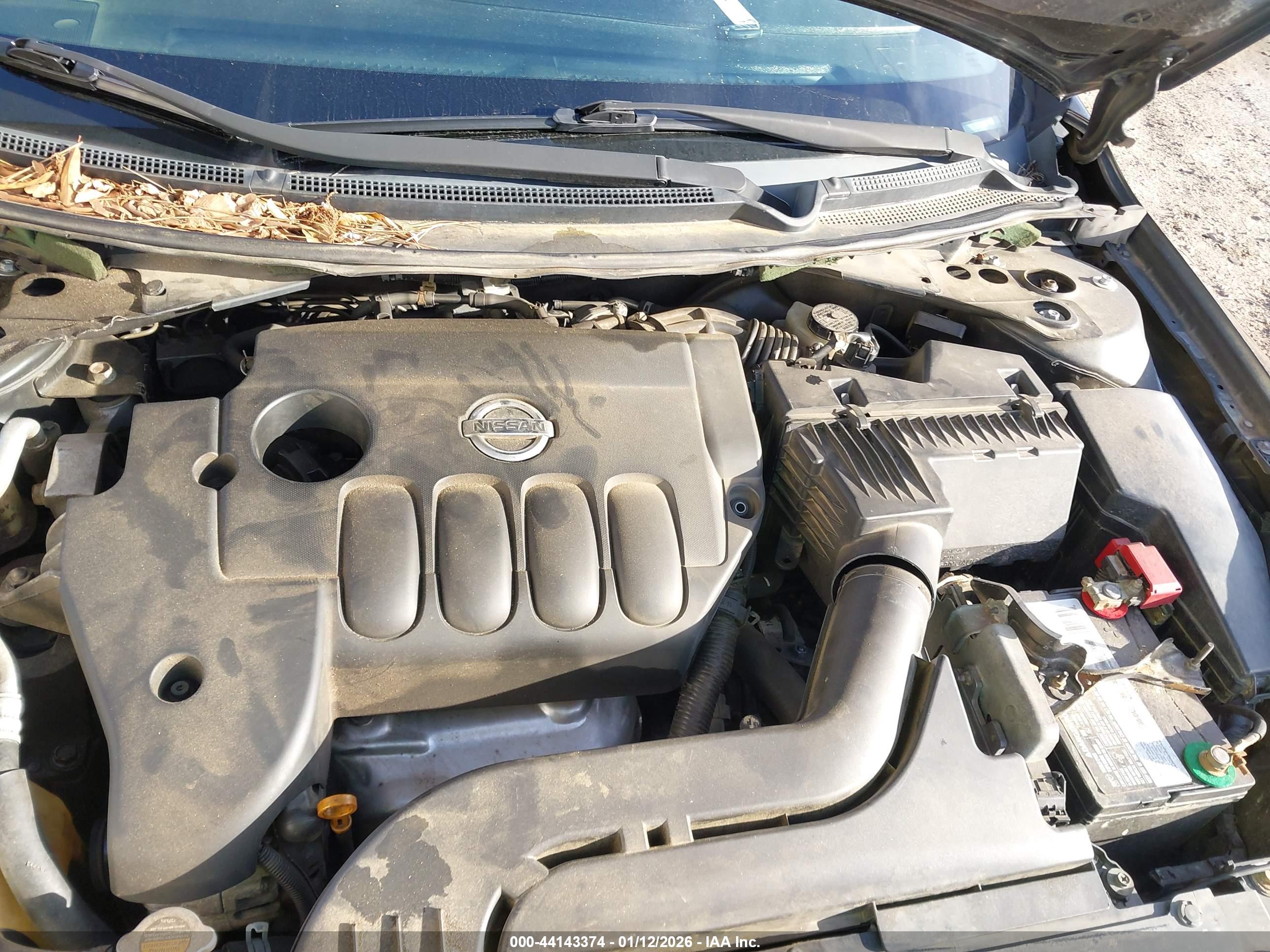 NISSAN ALTIMA image 10