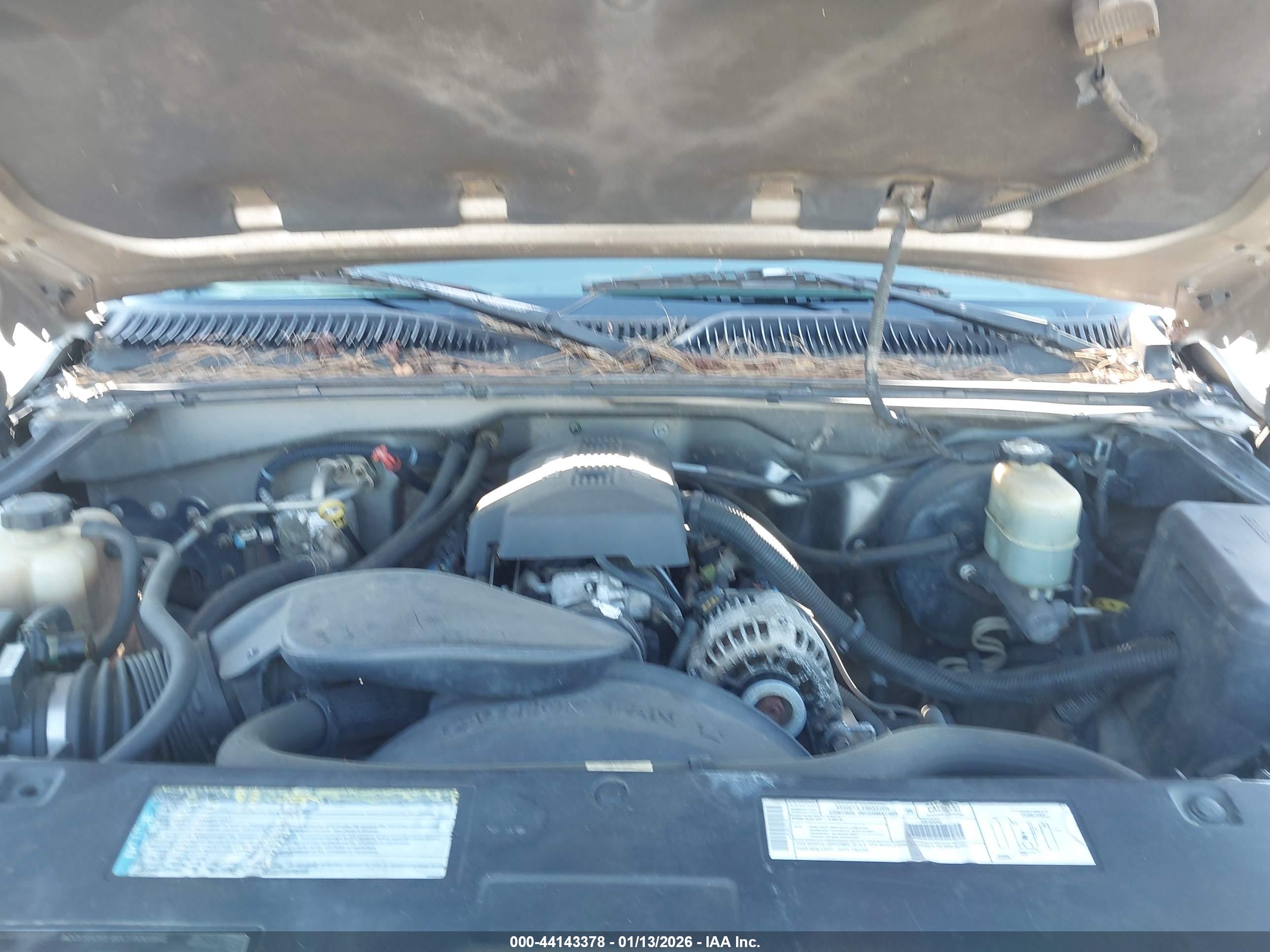 CHEVROLET SILVERADO image 10