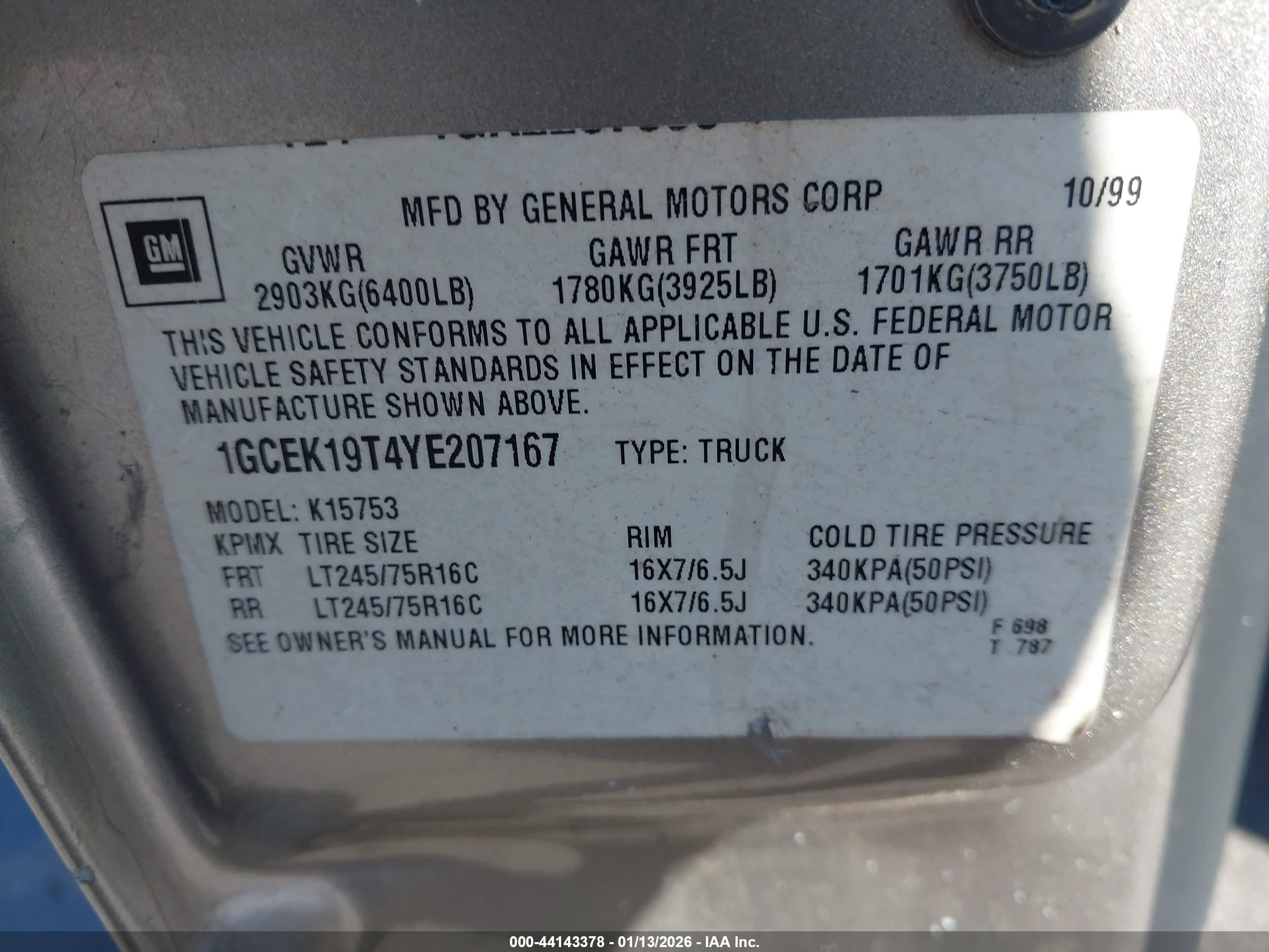 CHEVROLET SILVERADO image 9