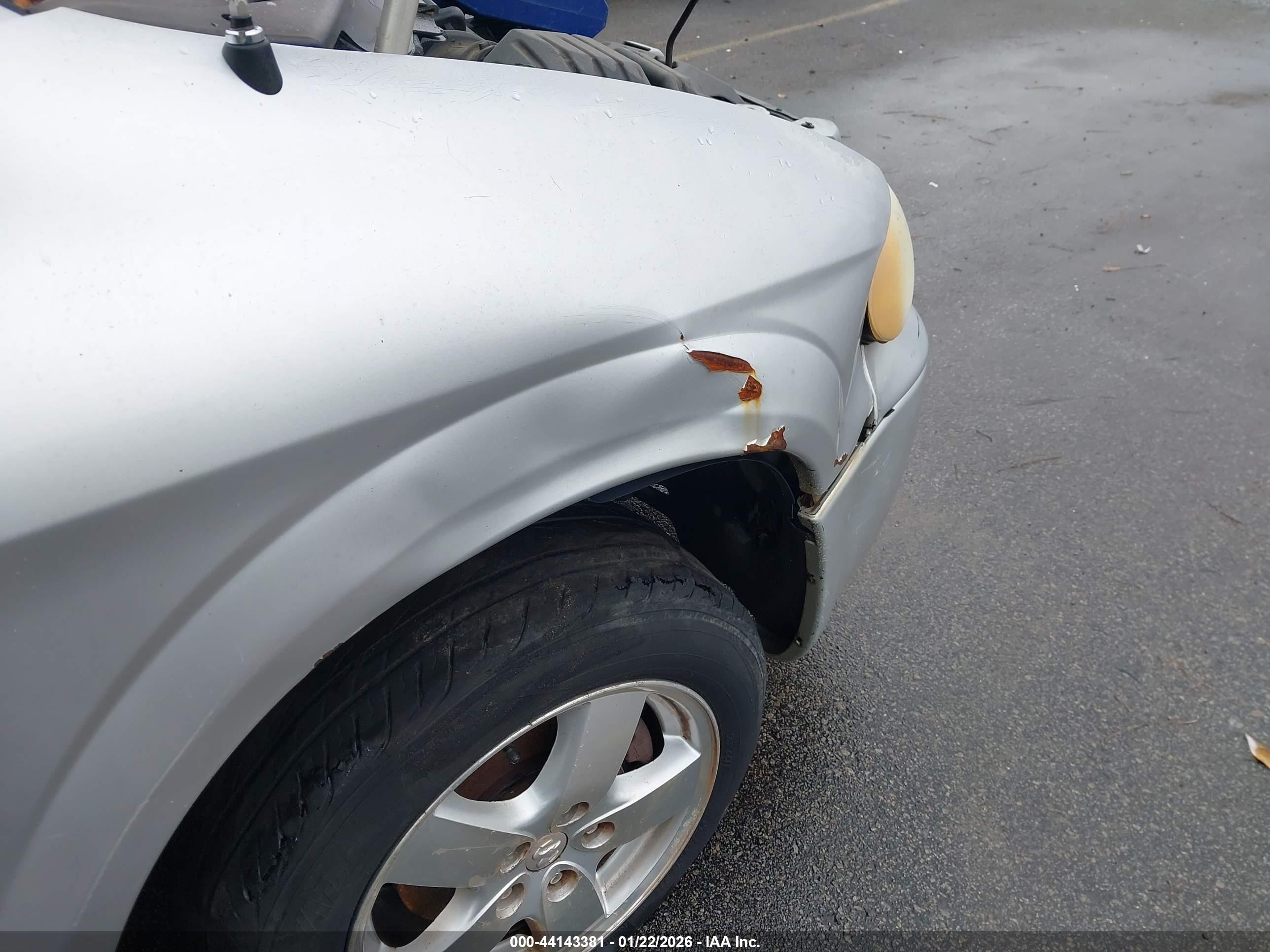 DODGE CARAVAN image 6