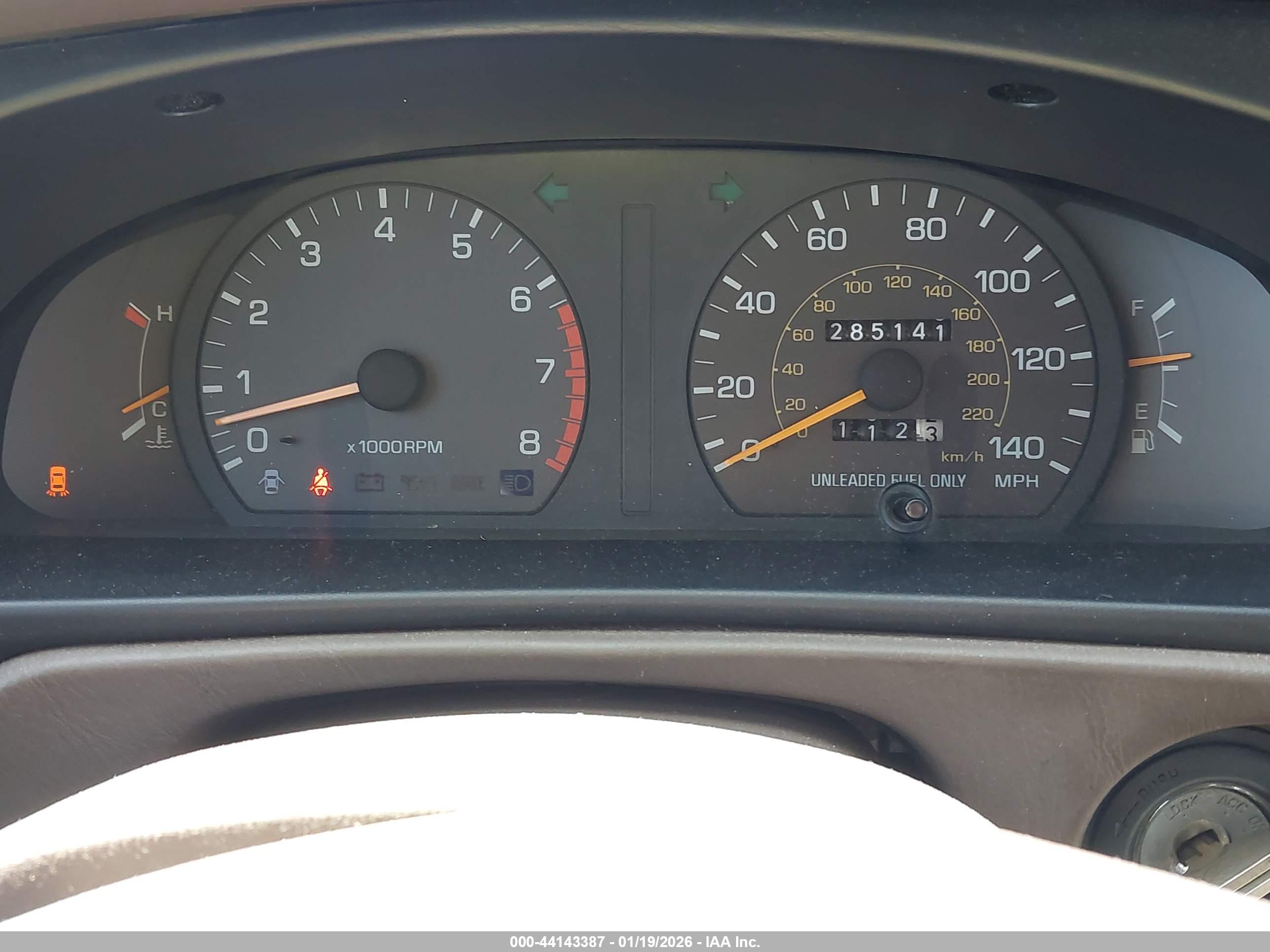 TOYOTA CAMRY image 7