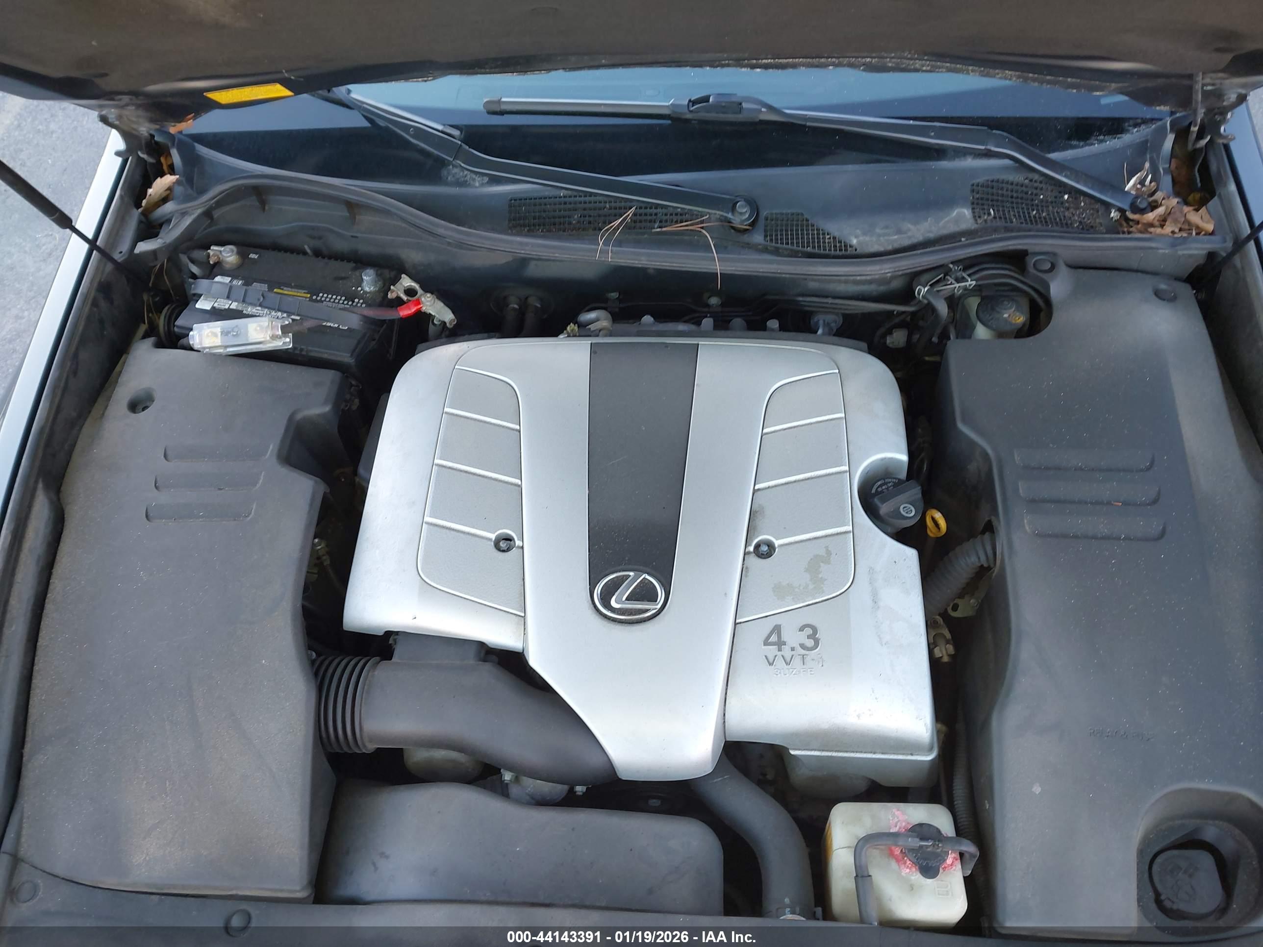 LEXUS GS image 10