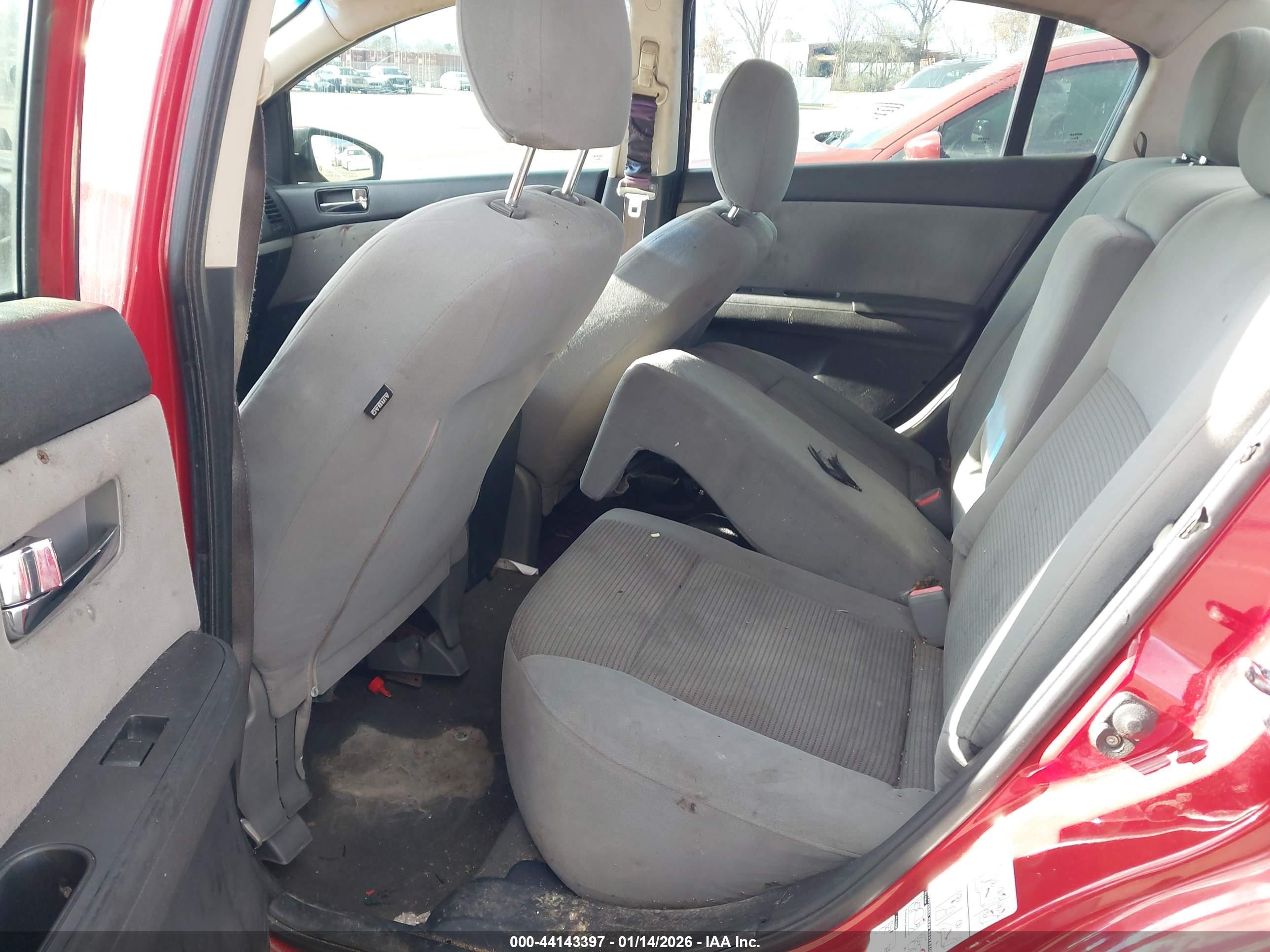 NISSAN SENTRA image 8