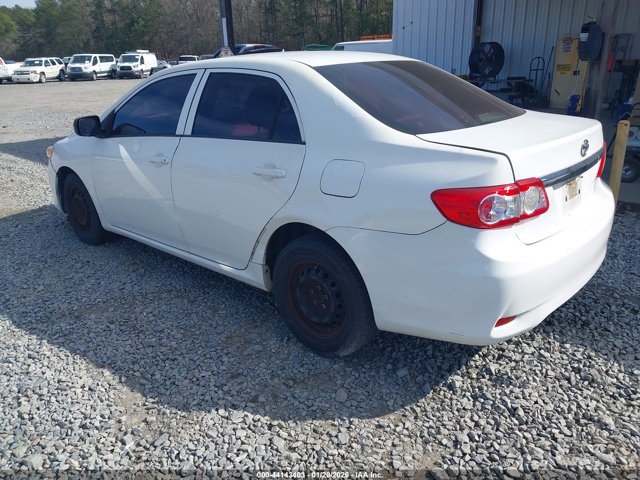 TOYOTA COROLLA image 3