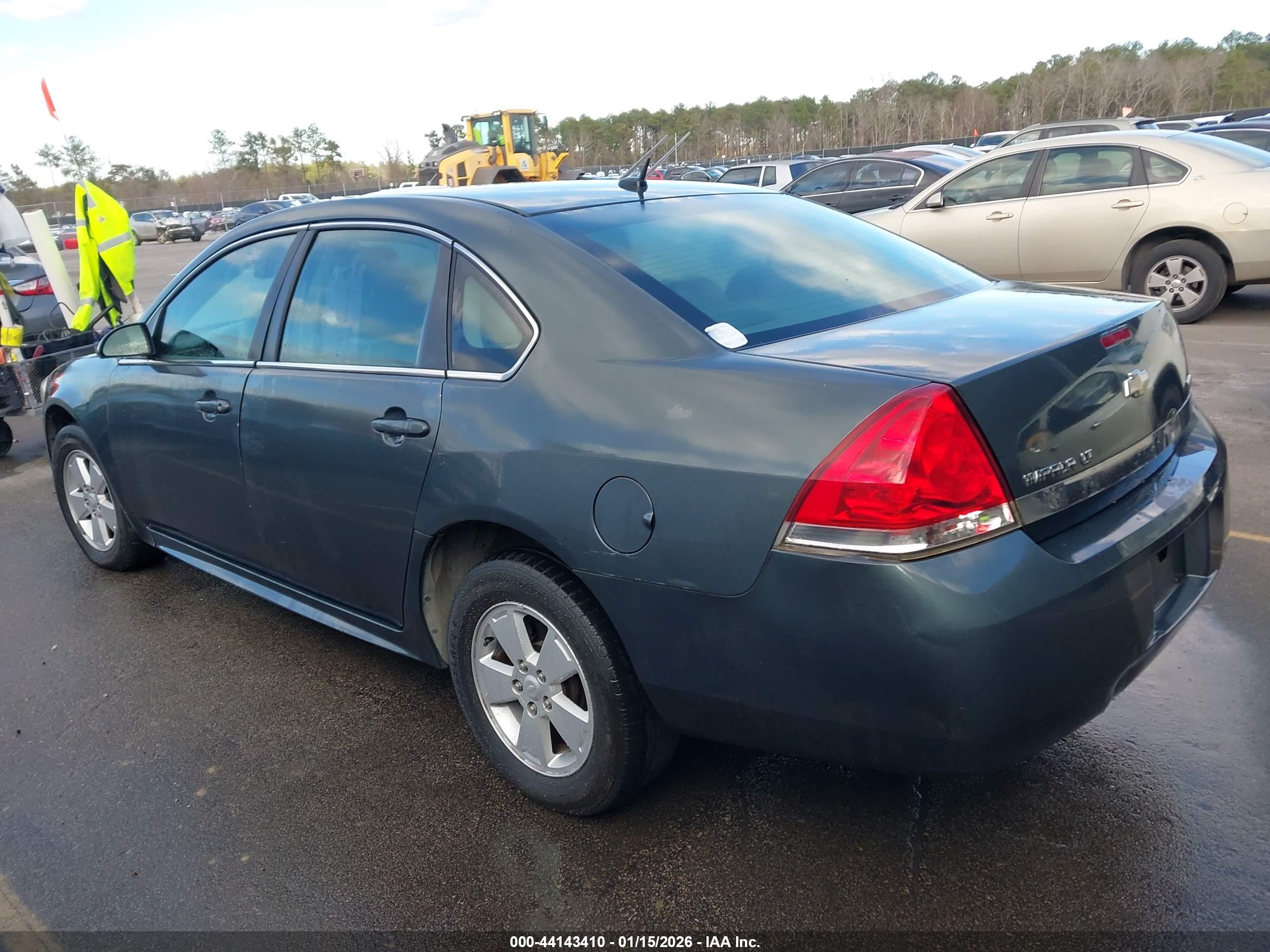 CHEVROLET IMPALA image 3