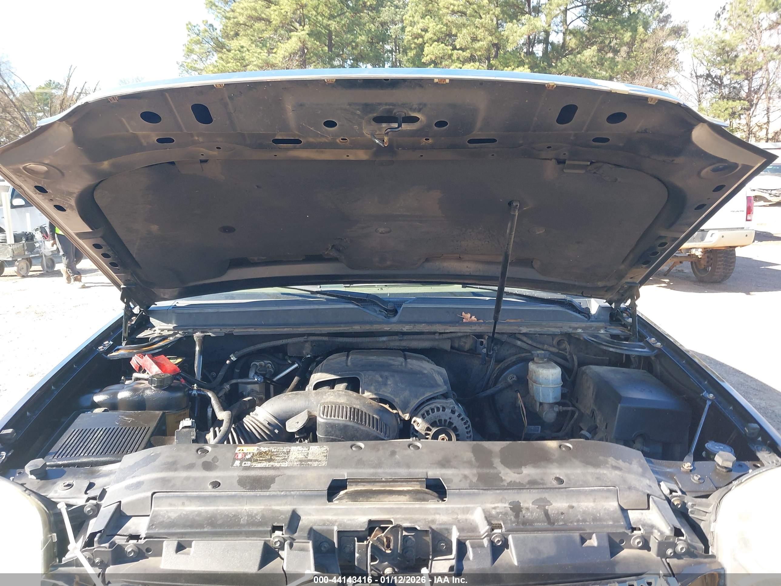 GMC YUKON image 10