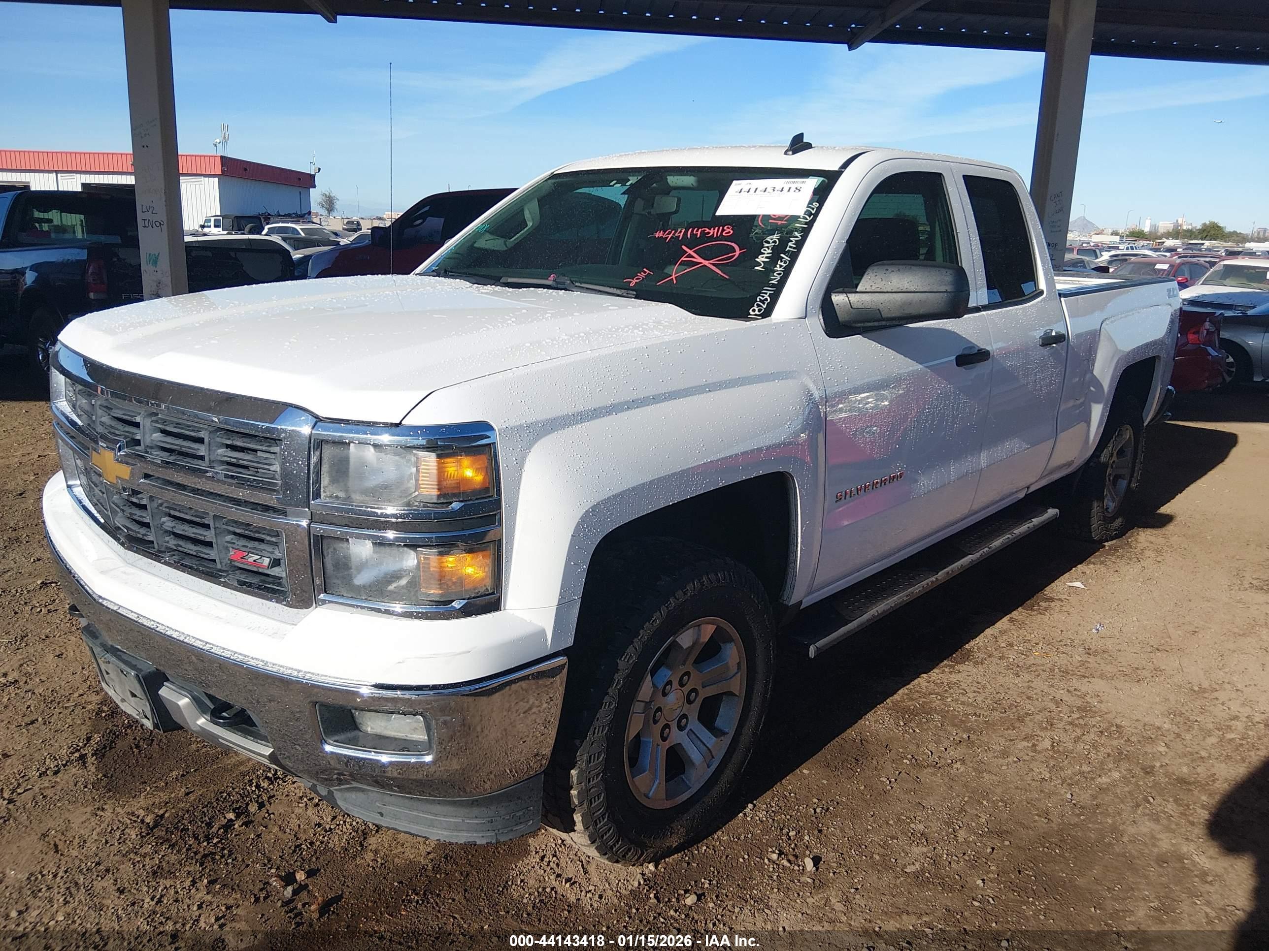CHEVROLET SILVERADO image 2