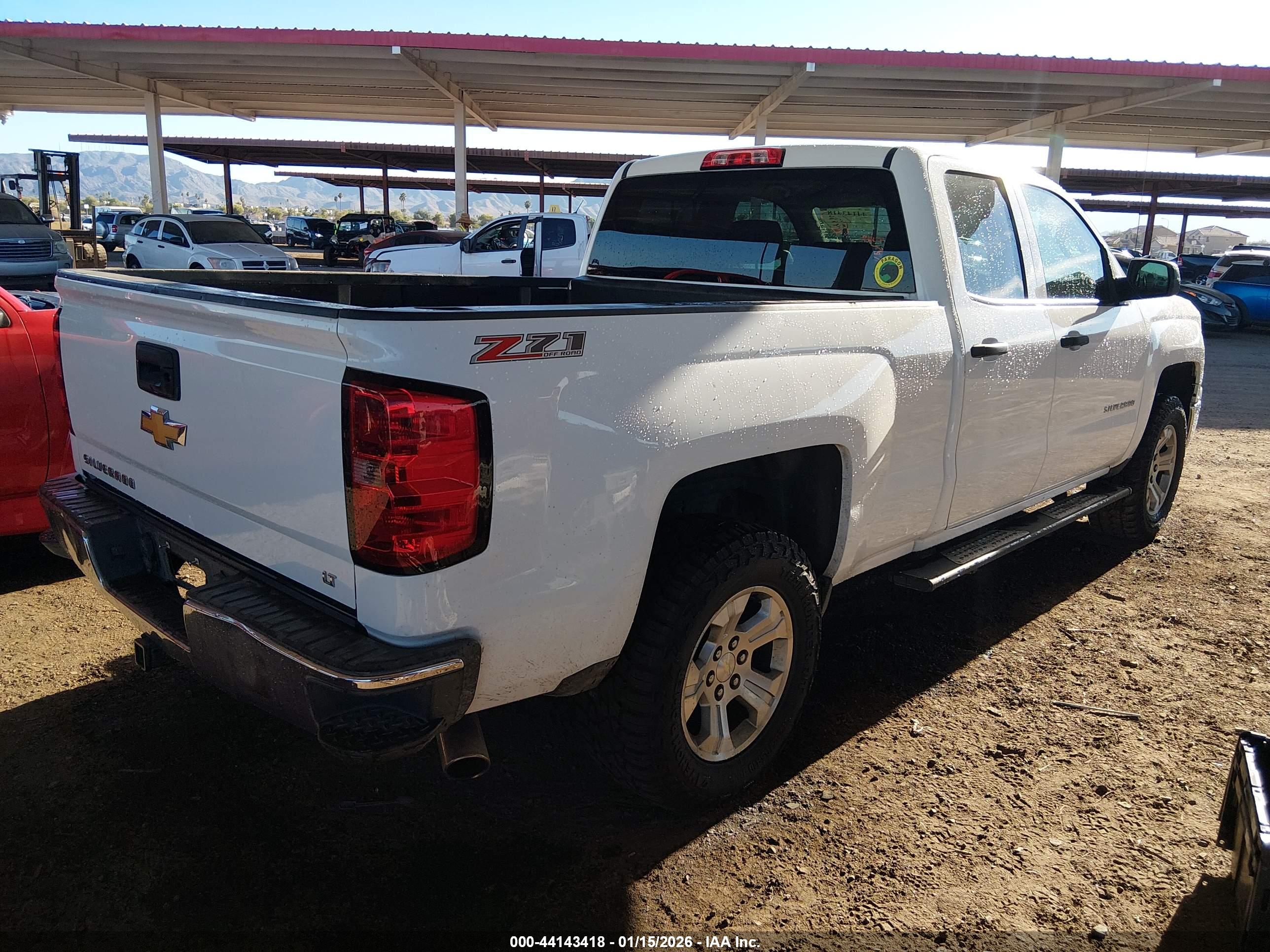 CHEVROLET SILVERADO image 4
